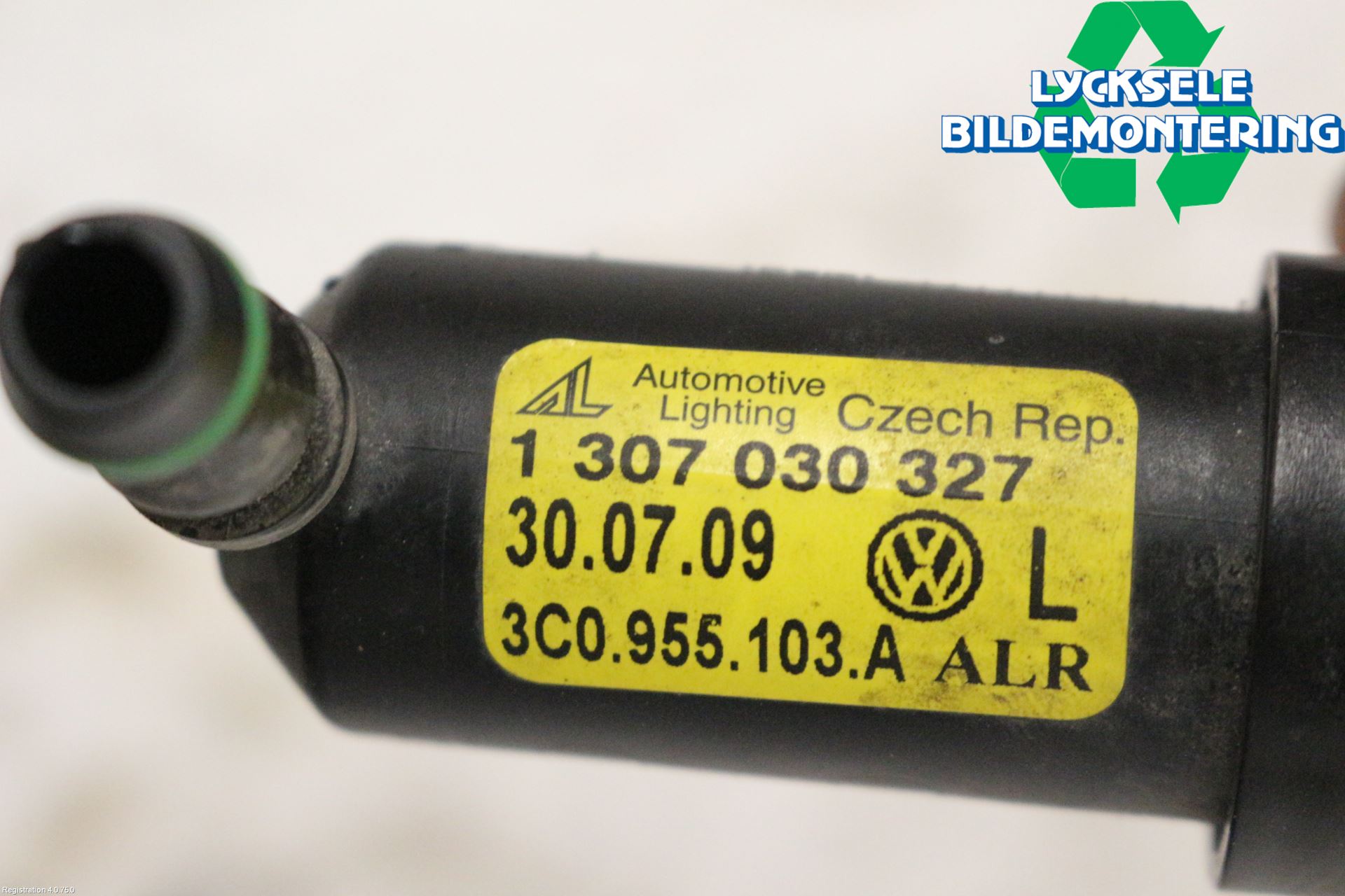 Volkswagen VW PASSAT 05-11 Spolarmunstycke Strålkastare