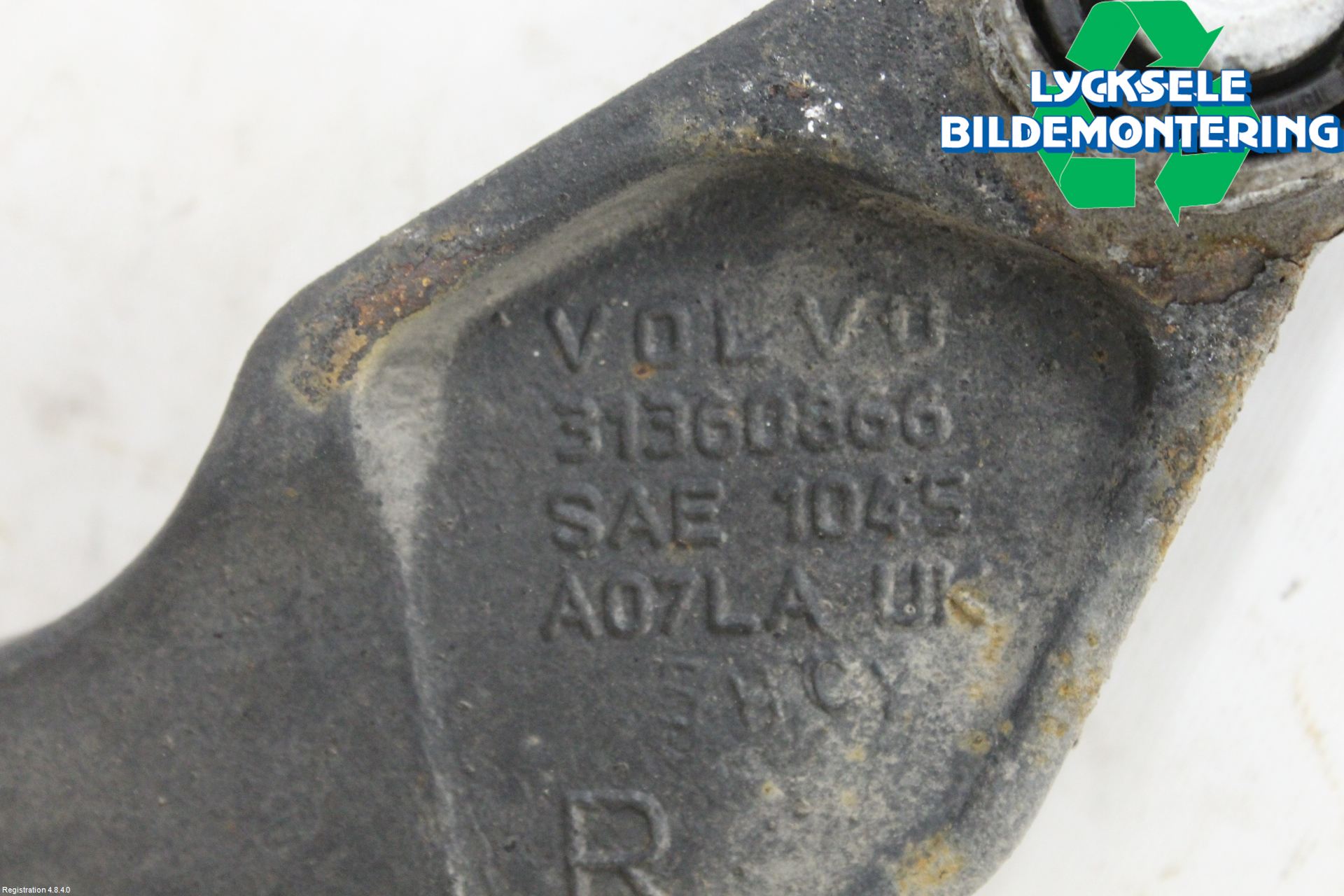 Volvo V60 19- Bärarm Bak Övre Höger