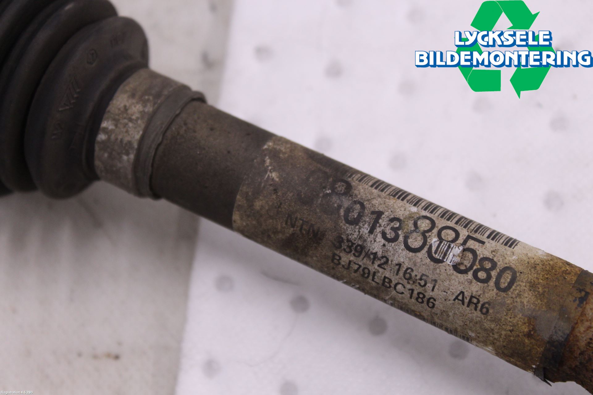 Citroen C3 10-17 Drivaxel Fram Vänster