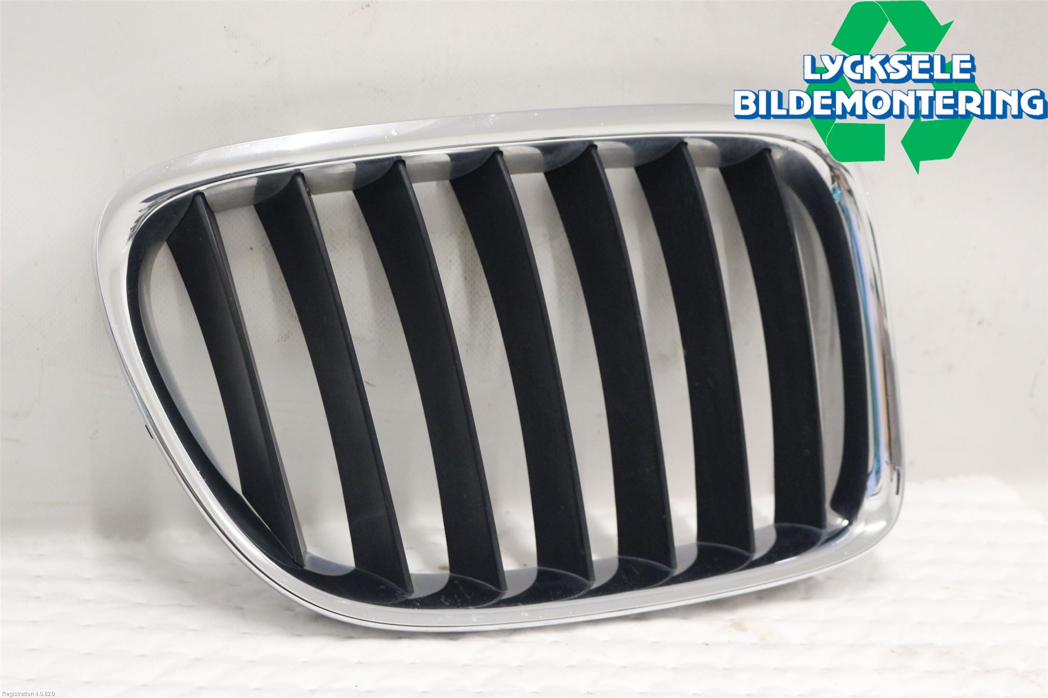 BMW X1 E84 10-15 Grilldel Höger