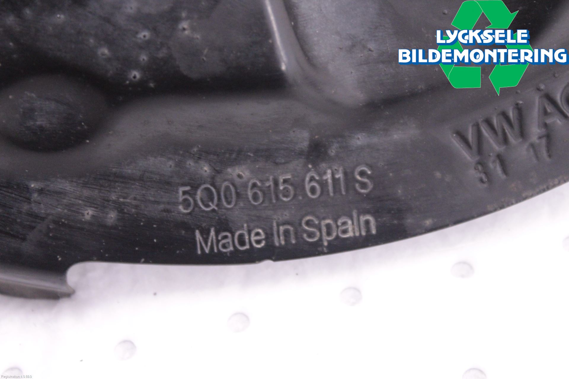 Skoda SUPERB 16-24 Bromssköld Bak