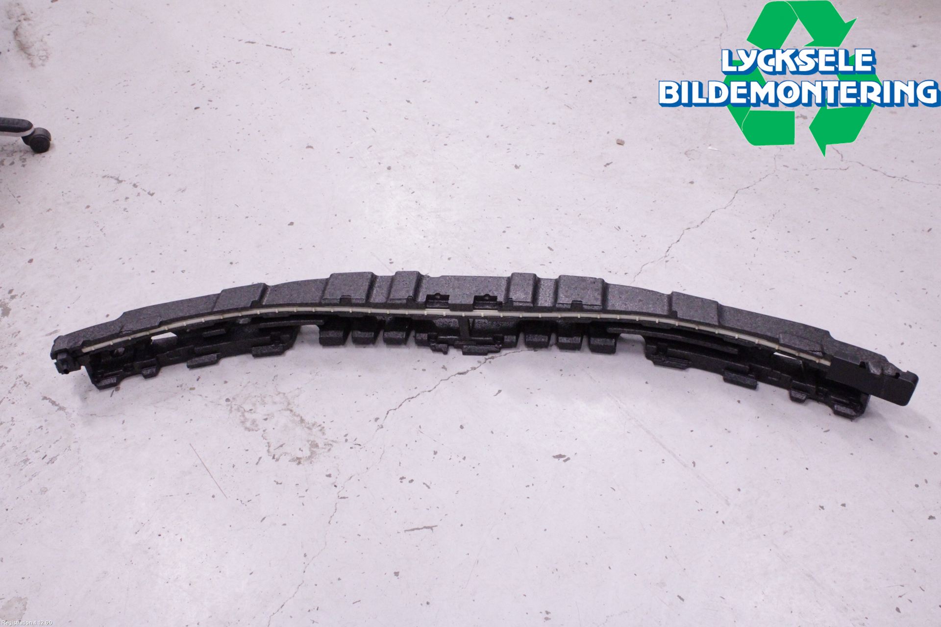 BMW 5 F10/F11/F18 09-17 Stötfångar Deformelement Fram