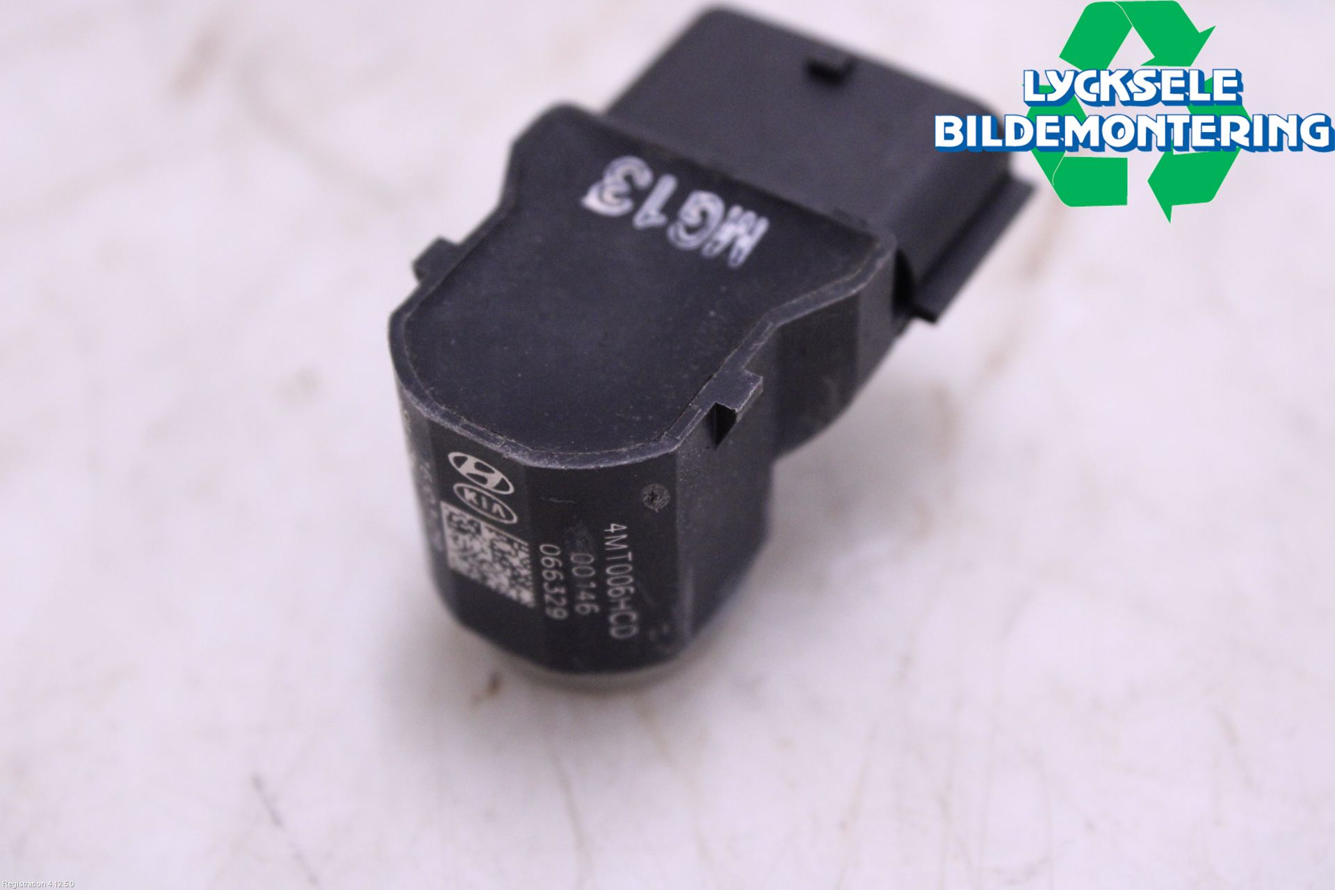 Hyundai i40 08-15 Parkeringshjälp Frontsensor