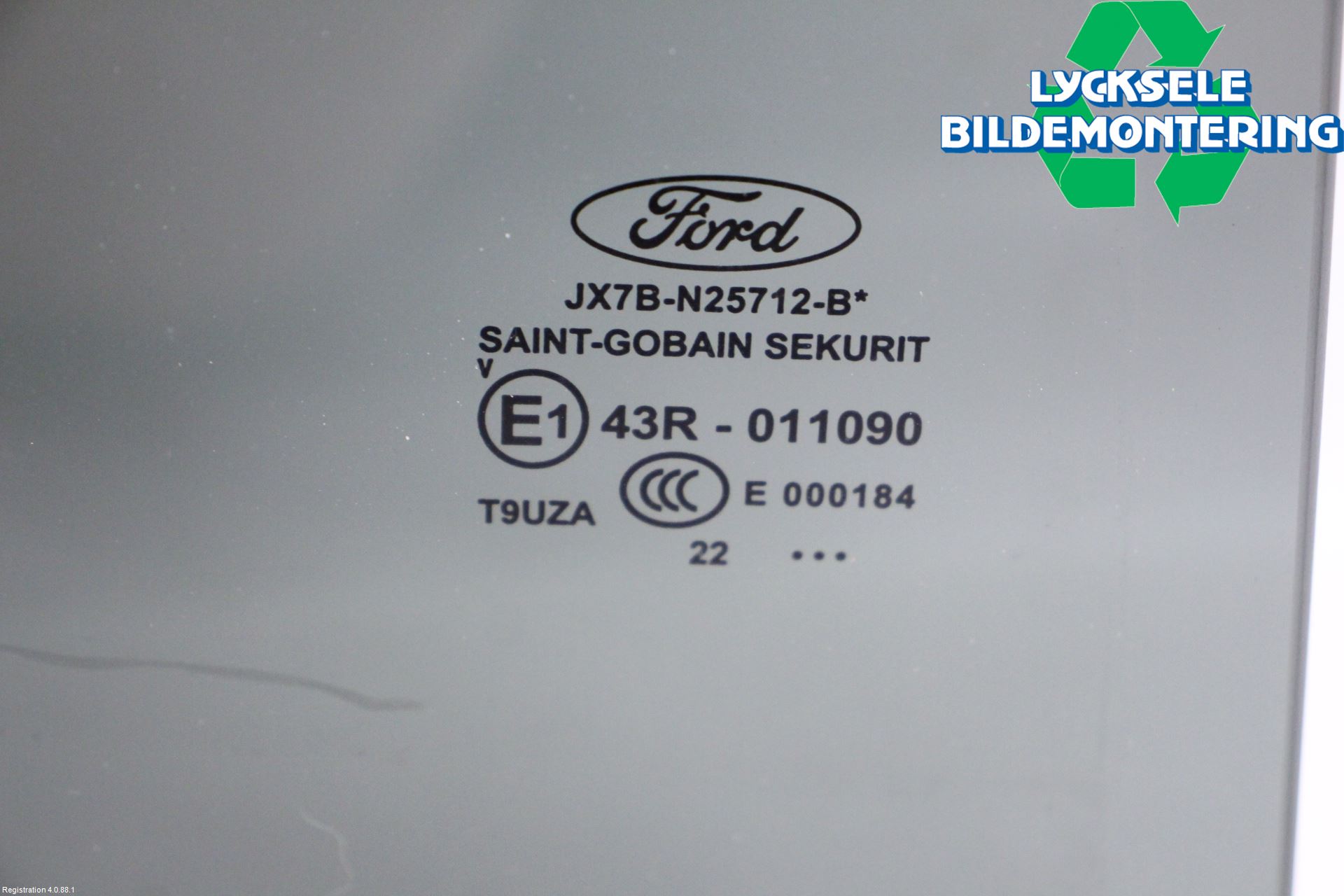 Ford FOCUS 19- Dörruta Bak Höger