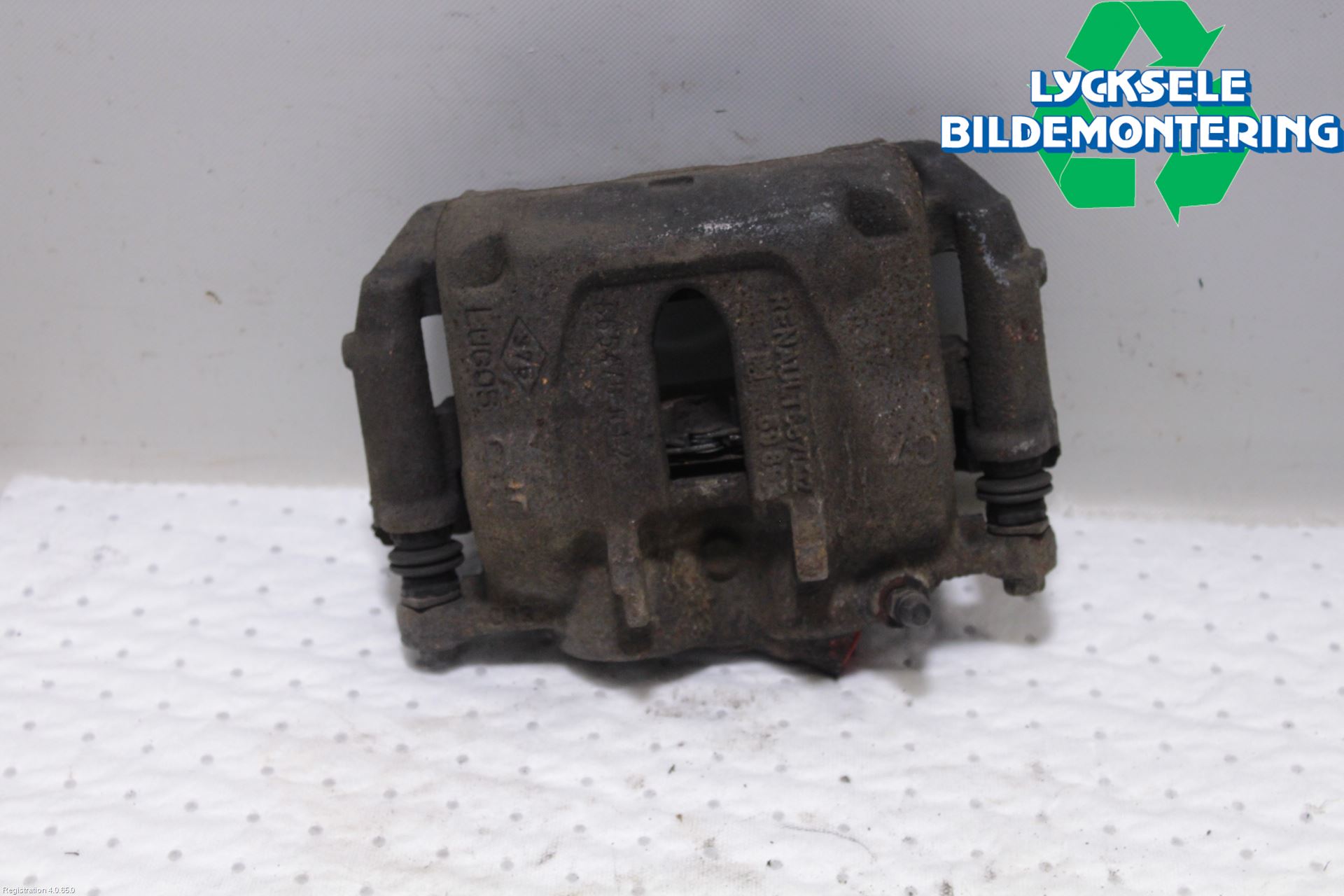 Opel VIVARO 01-14 Bromsok Fram Höger