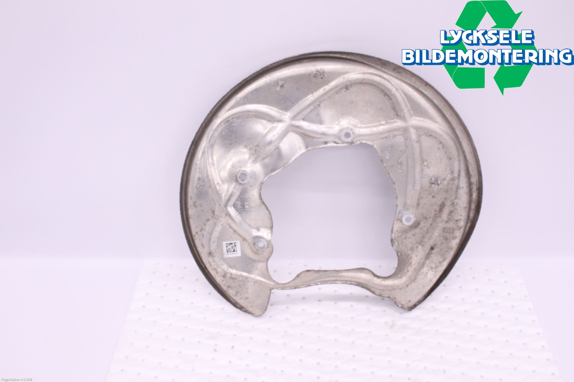 Audi A6 F2/C8 19- Bromssköld Bak