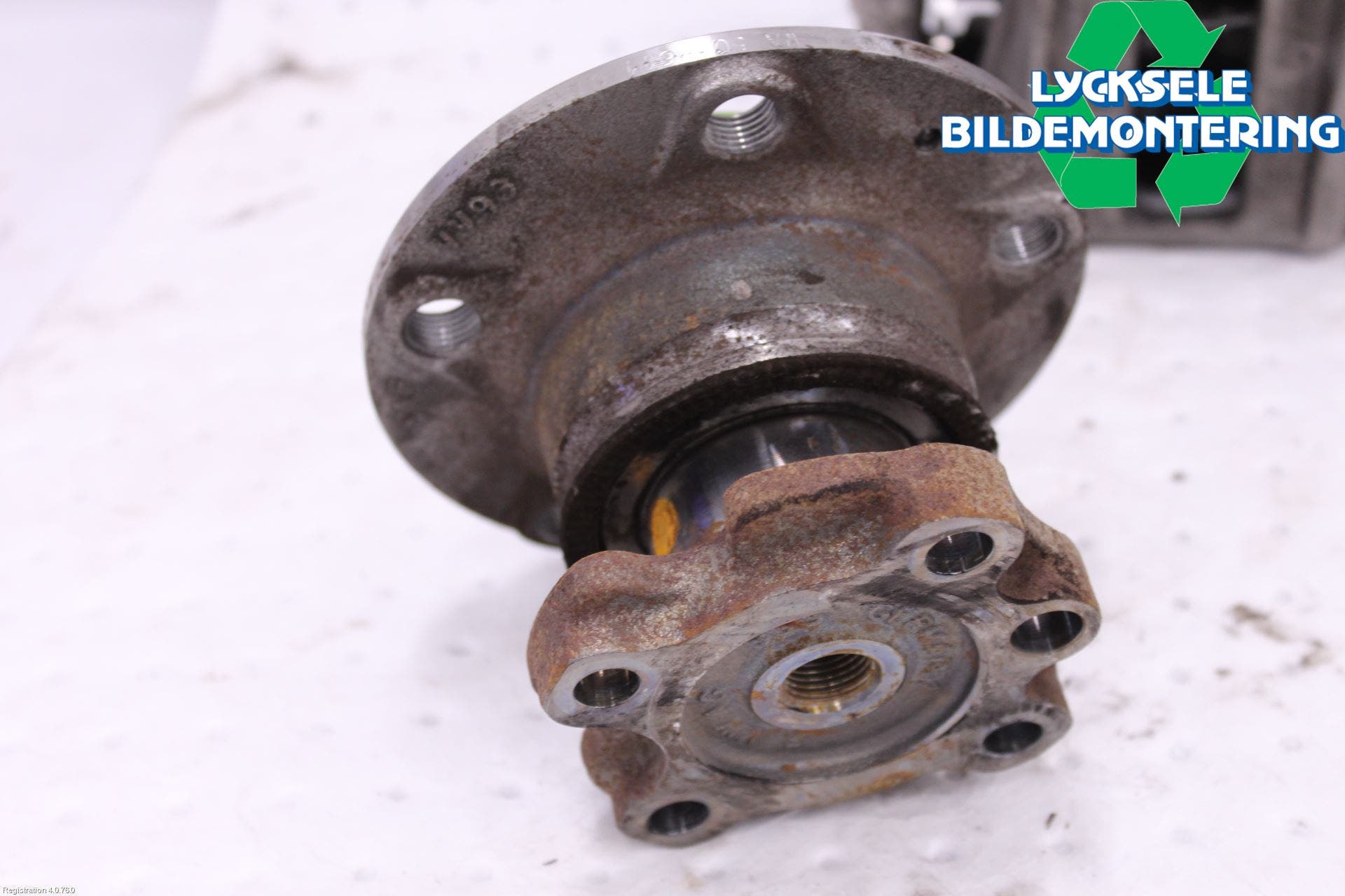 Skoda OCTAVIA (NX) 20- Nav Bak