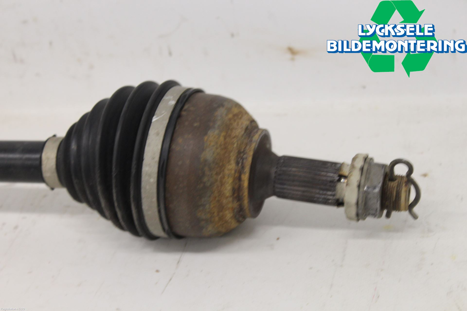 Citroen JUMPY/E-JUMPY 16- Drivaxel Fram Höger