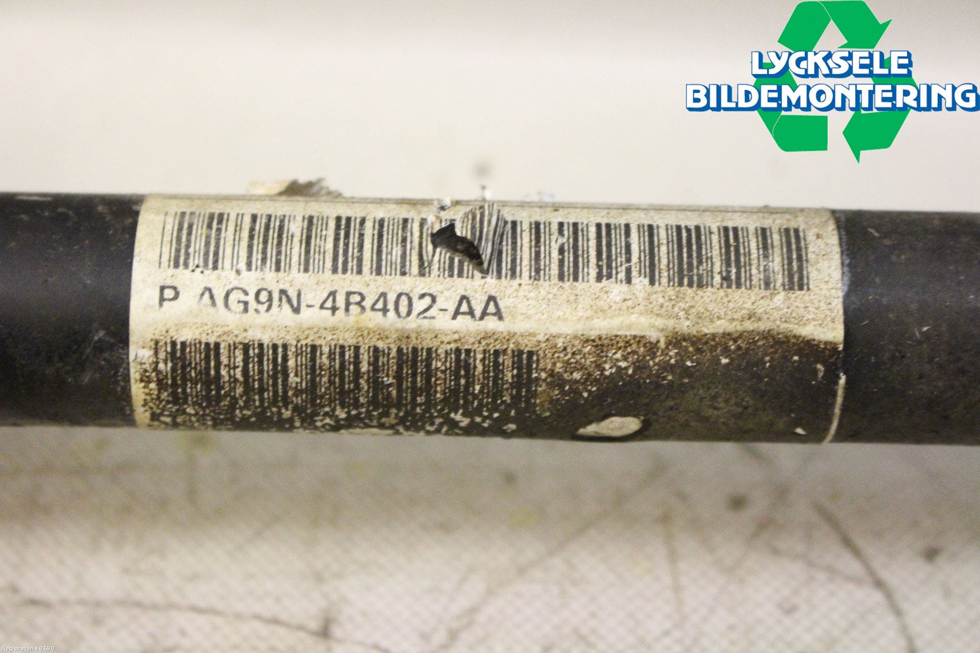 Ford KUGA 08-12 Drivaxel Bak Vänster