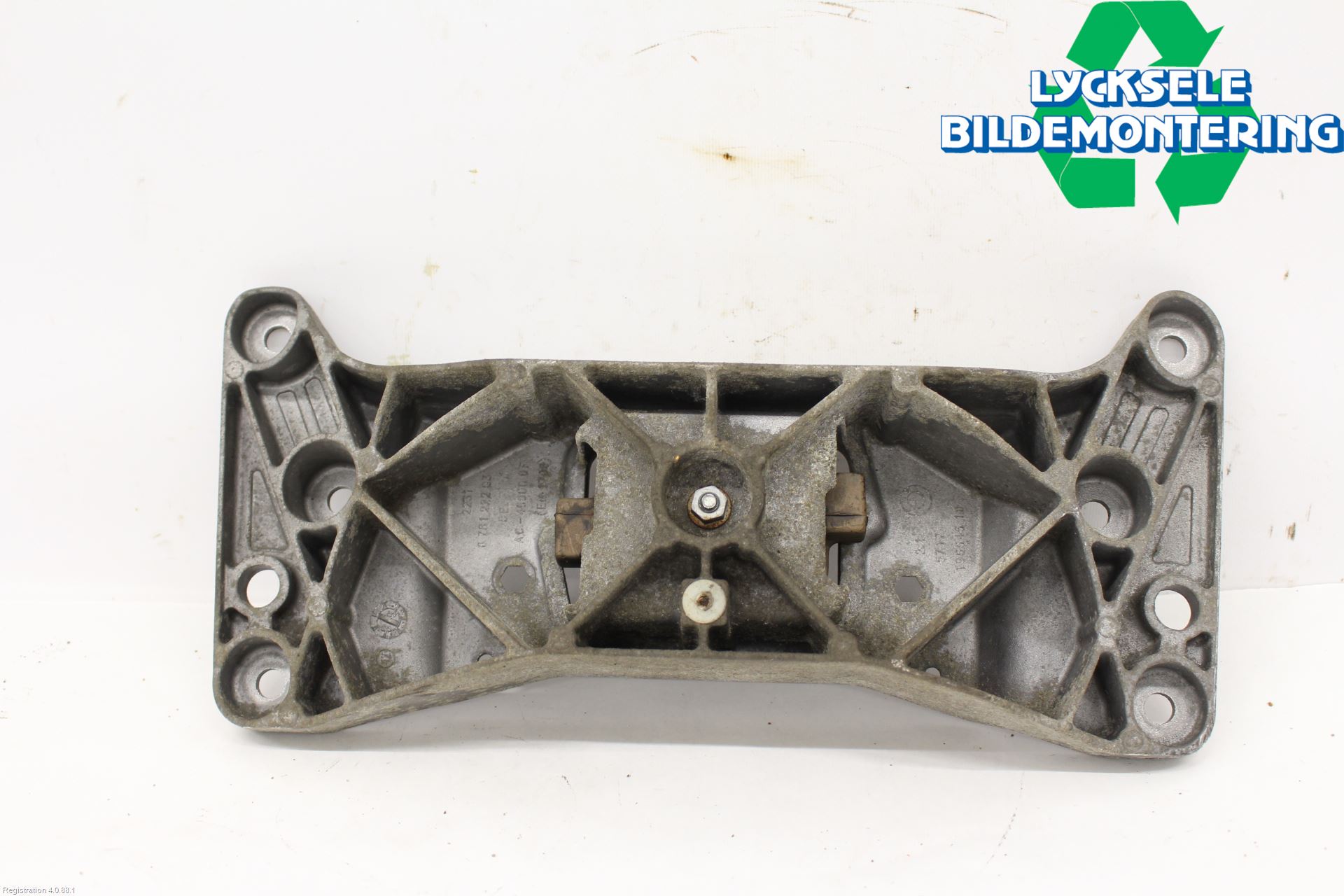 BMW 5 F10/F11/F18 09-17 Växellådsfäste