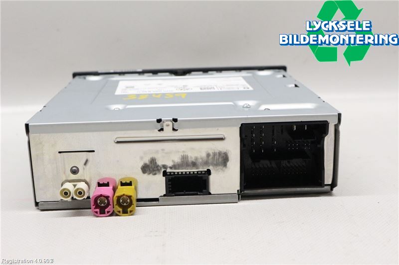 Volkswagen VW PASSAT 15-19 Cd Radio - Multimediapanel