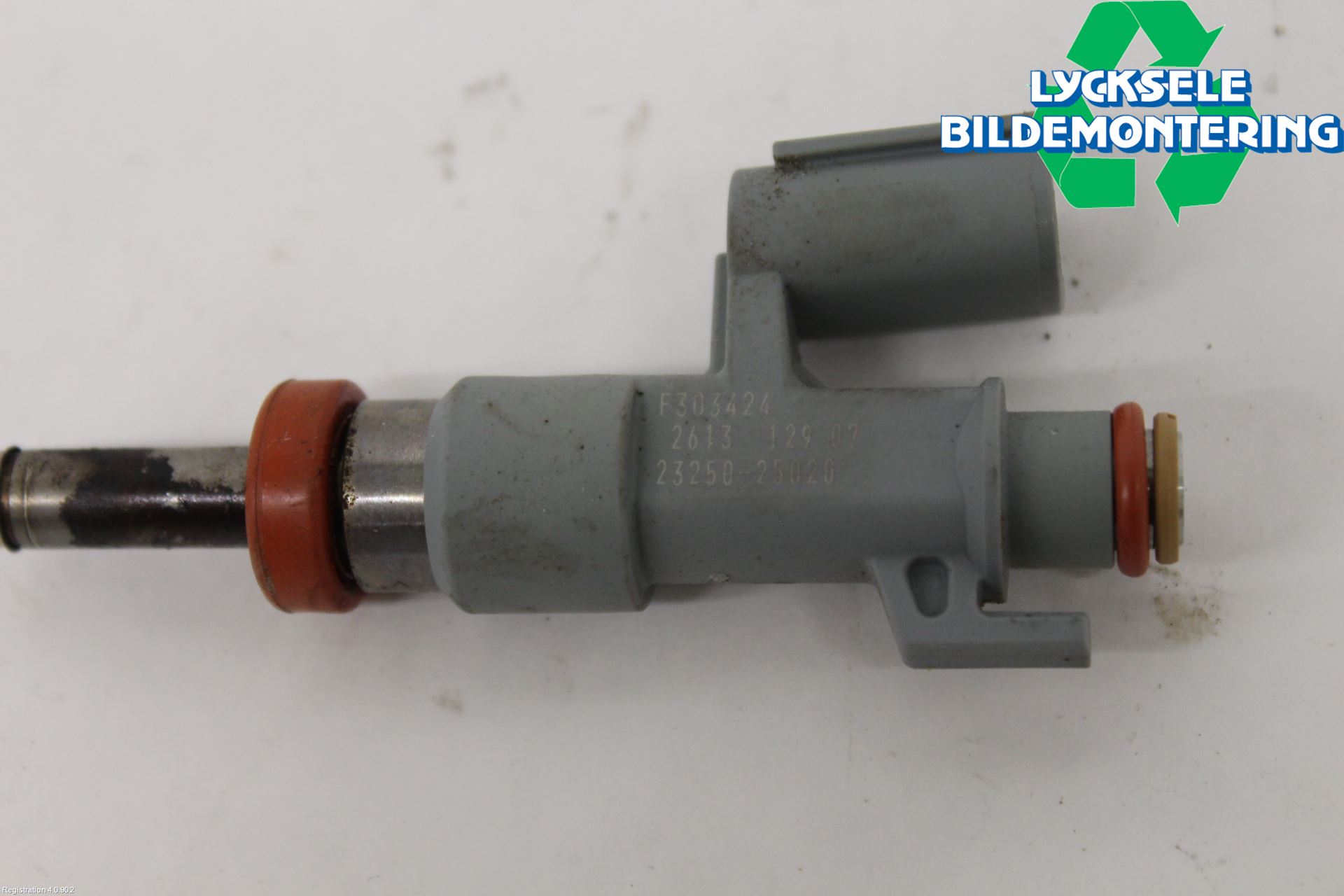 Toyota RAV4 19- Injspridare