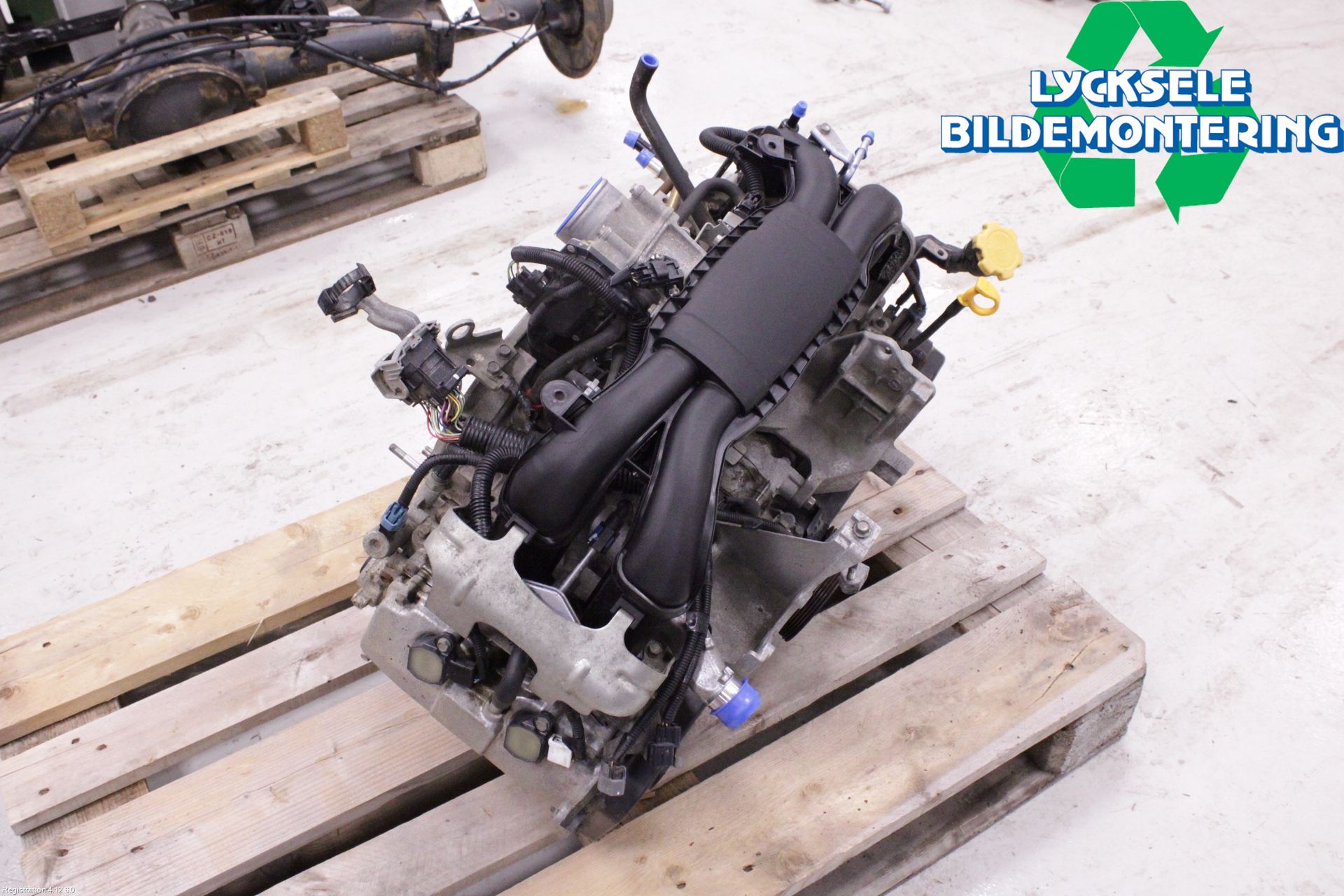 Subaru OUTBACK 10-15 Motor Bensin