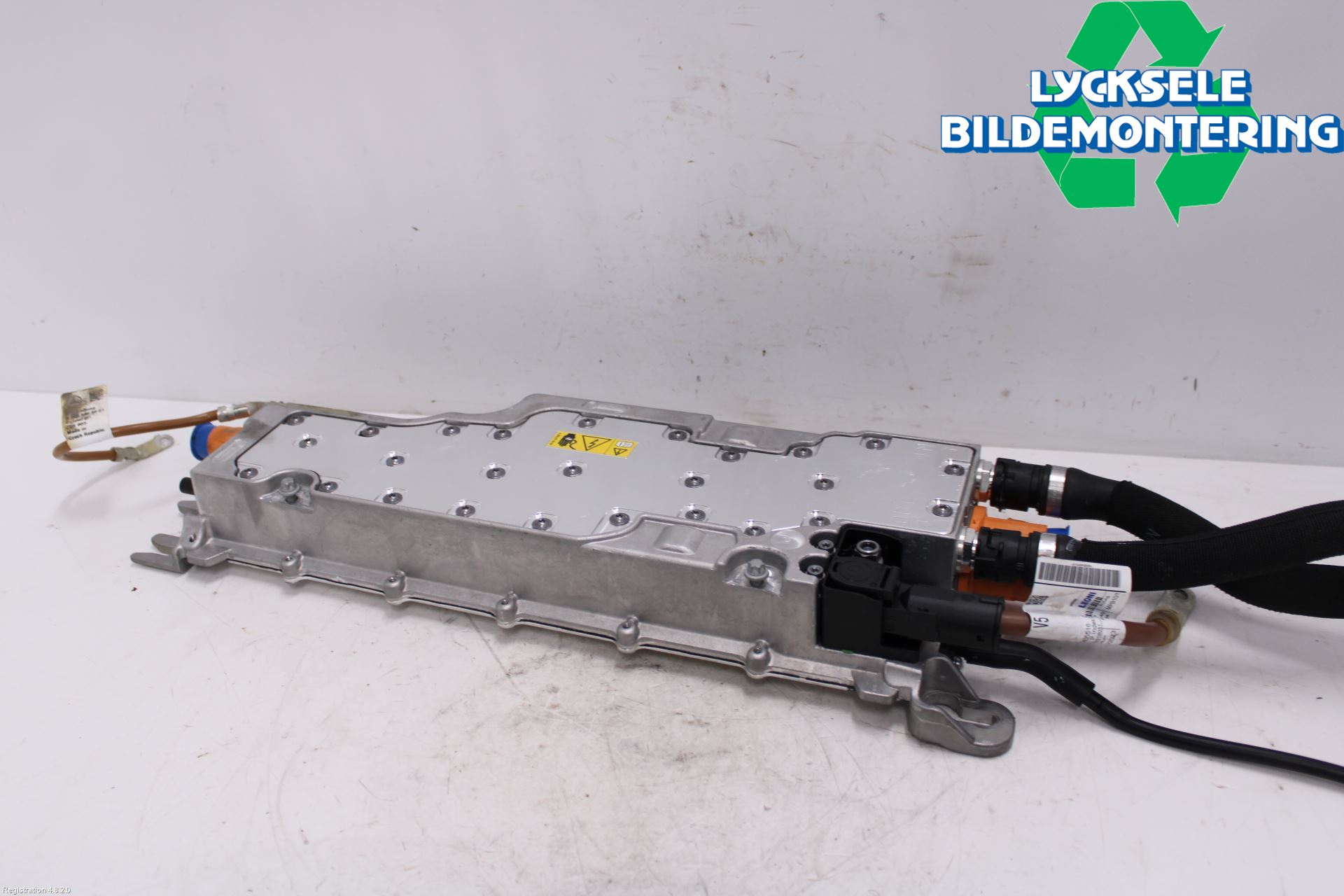 Mercedes-Benz MB C-KLASS (W206) 21- Inverter Hybrid