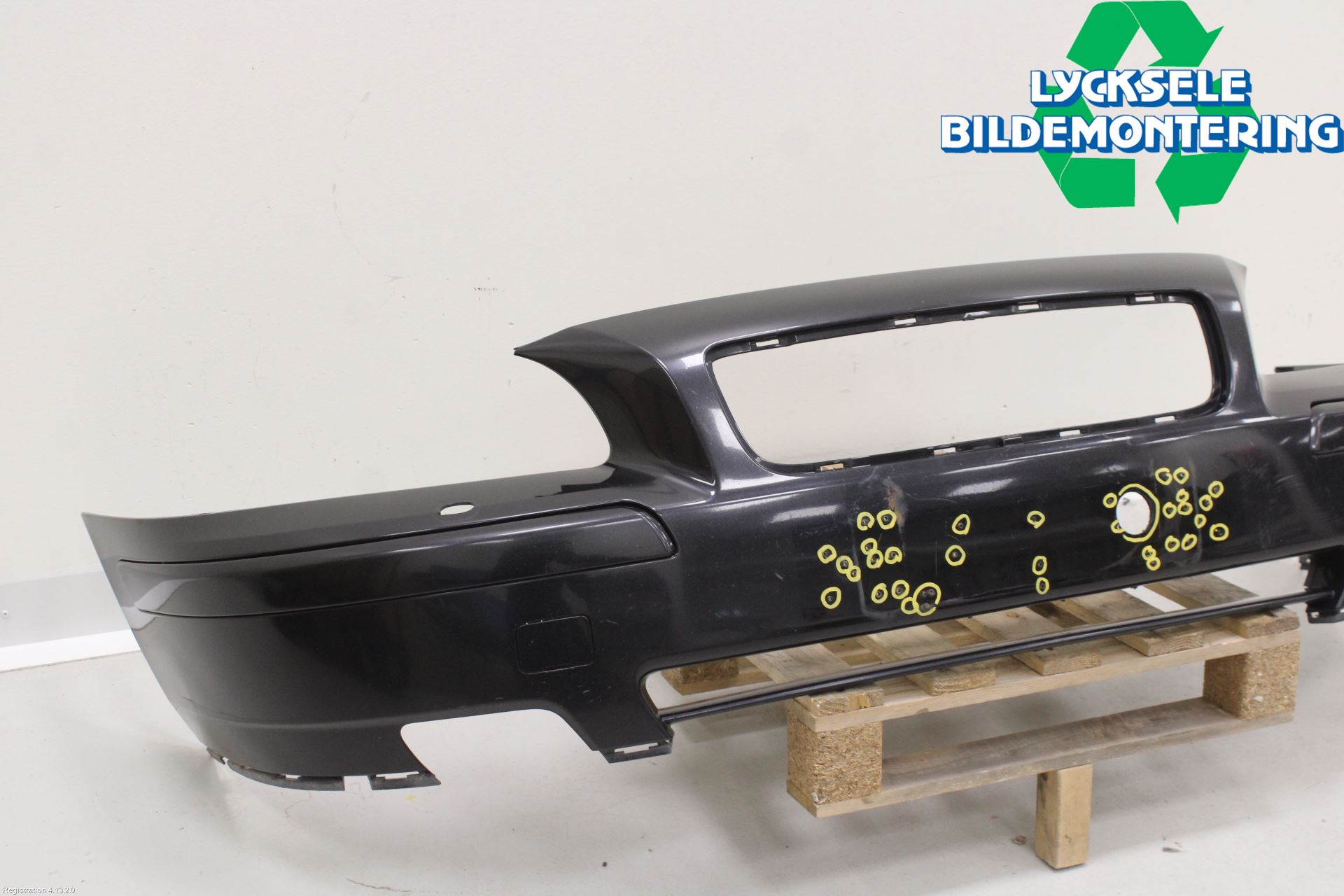 Volvo V70 05-08 Stötfångarbeklädnad Fram