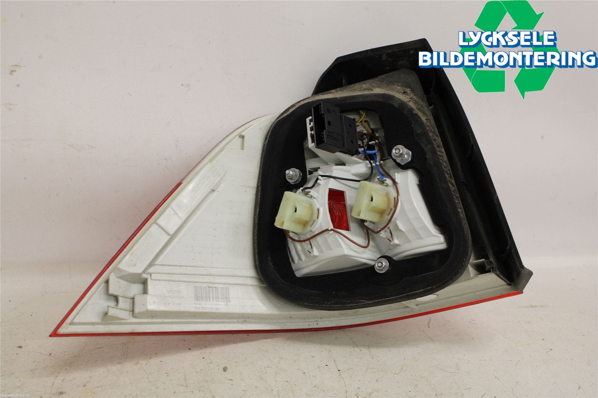 BMW 5 E60/61 Sed/Tou 02-10 Bakljus Höger