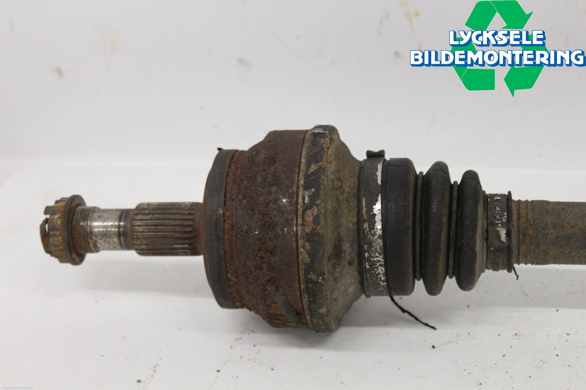 Mercedes-Benz MB CL-KLASS (C216) 07-14 Drivaxel Bak Vänster