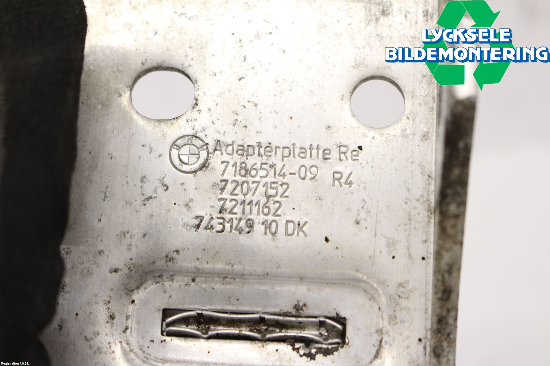 BMW 5 F10/F11/F18 09-17 Kylarfäste-Ram-Balk
