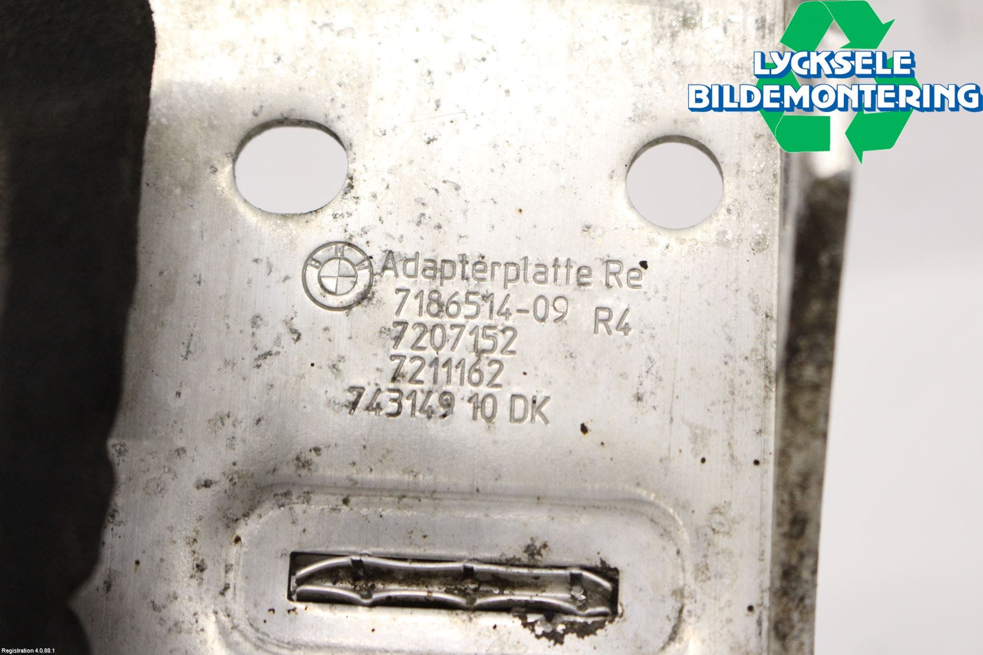 BMW 5 F10/F11/F18 09-17 Kylarfäste-Ram-Balk