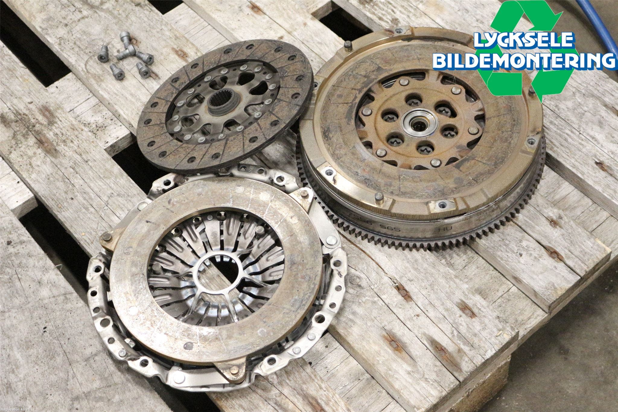 BMW 3 E90/91 SED/TOU 05-12 Svänghjul Man