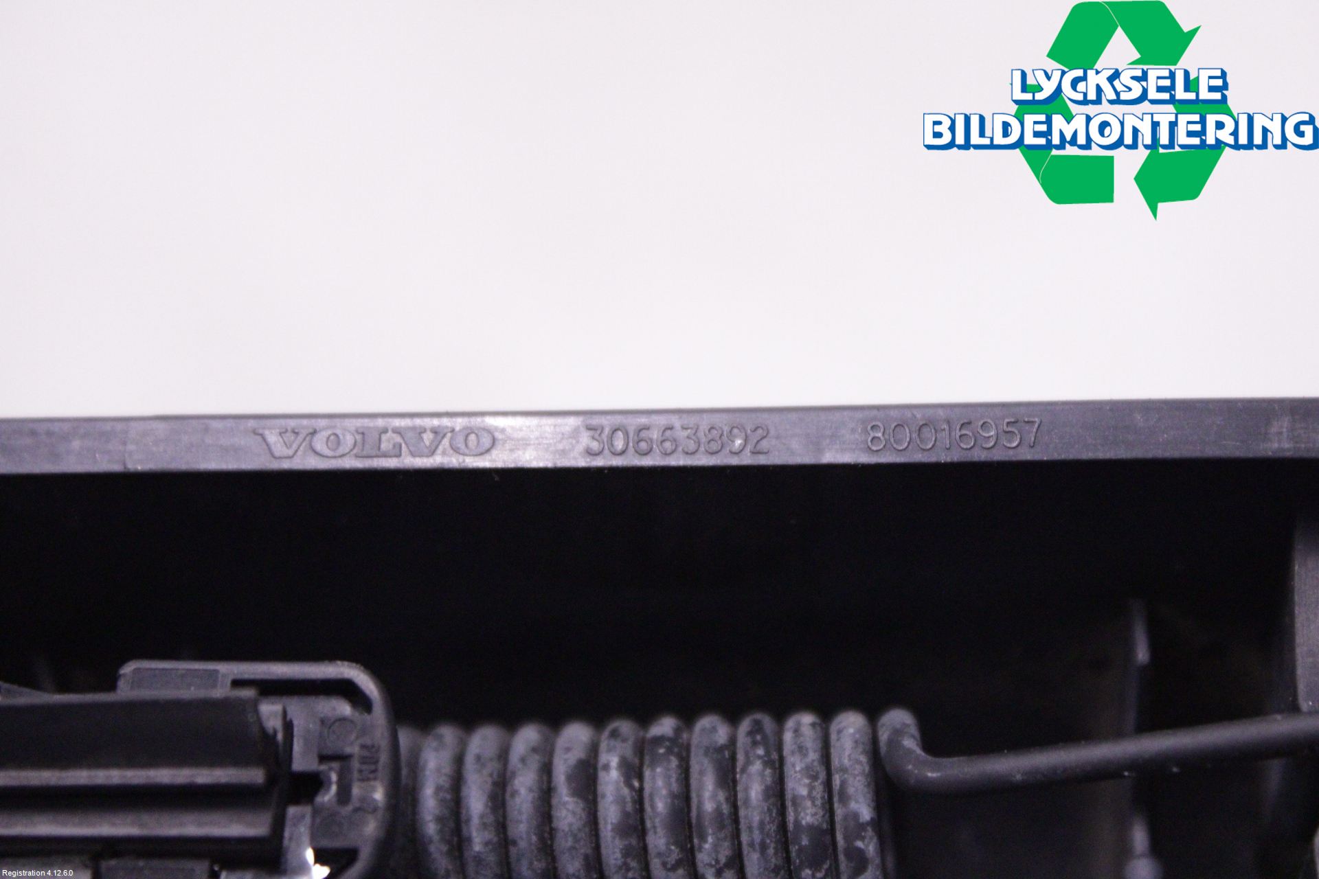 Volvo V70 08-13 Torkararm-Bakruta