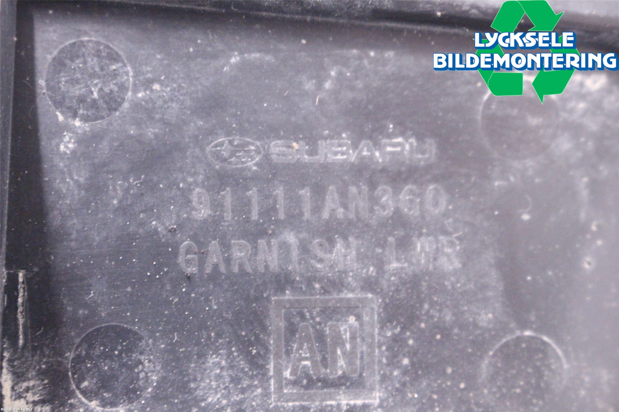 Subaru OUTBACK 21- Bakluckehandtag