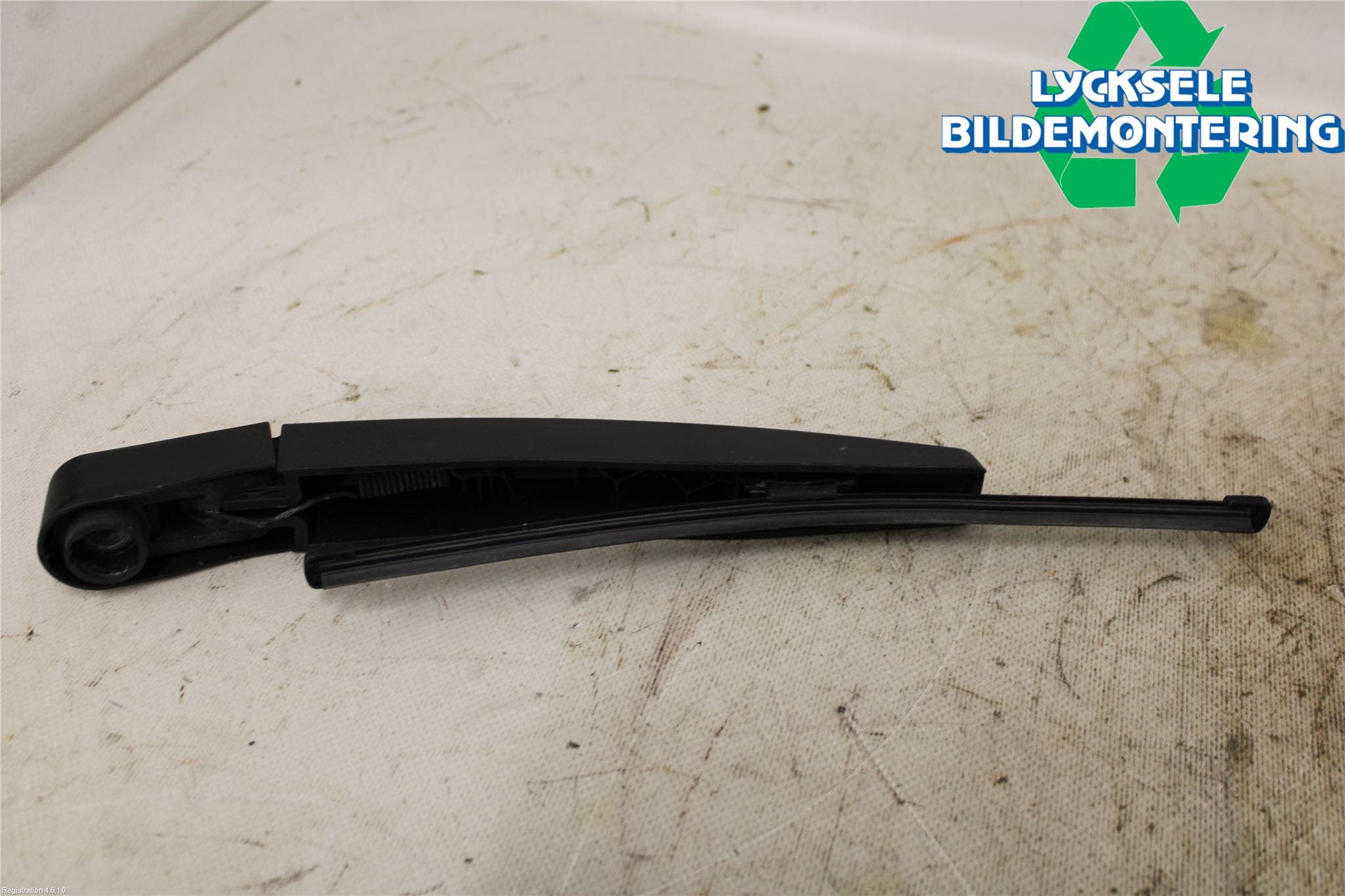 Ford FIESTA (VII) 18-23 Torkararm-Bakruta