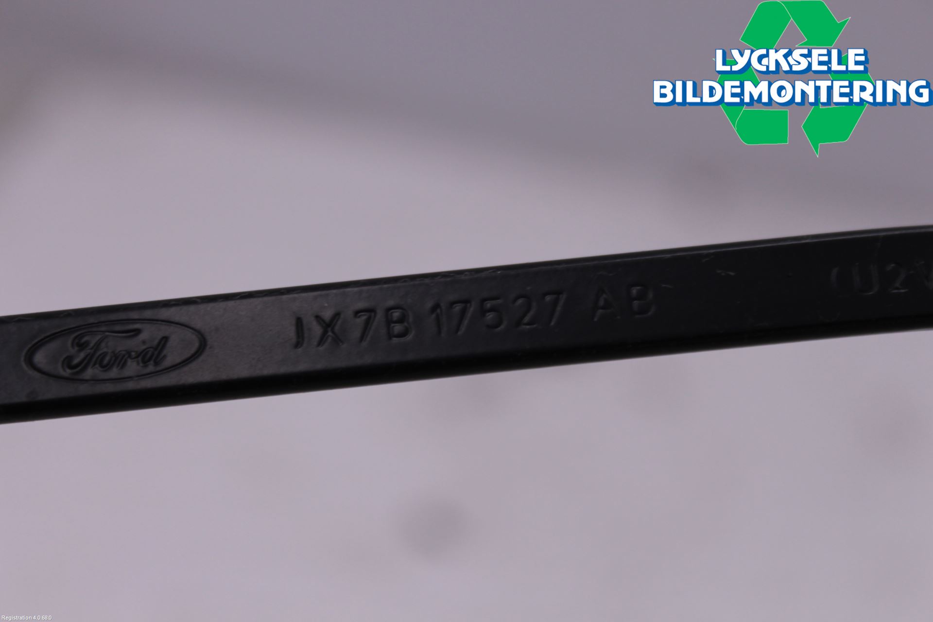 Ford FOCUS 19- Torkararm Armar Vindruta