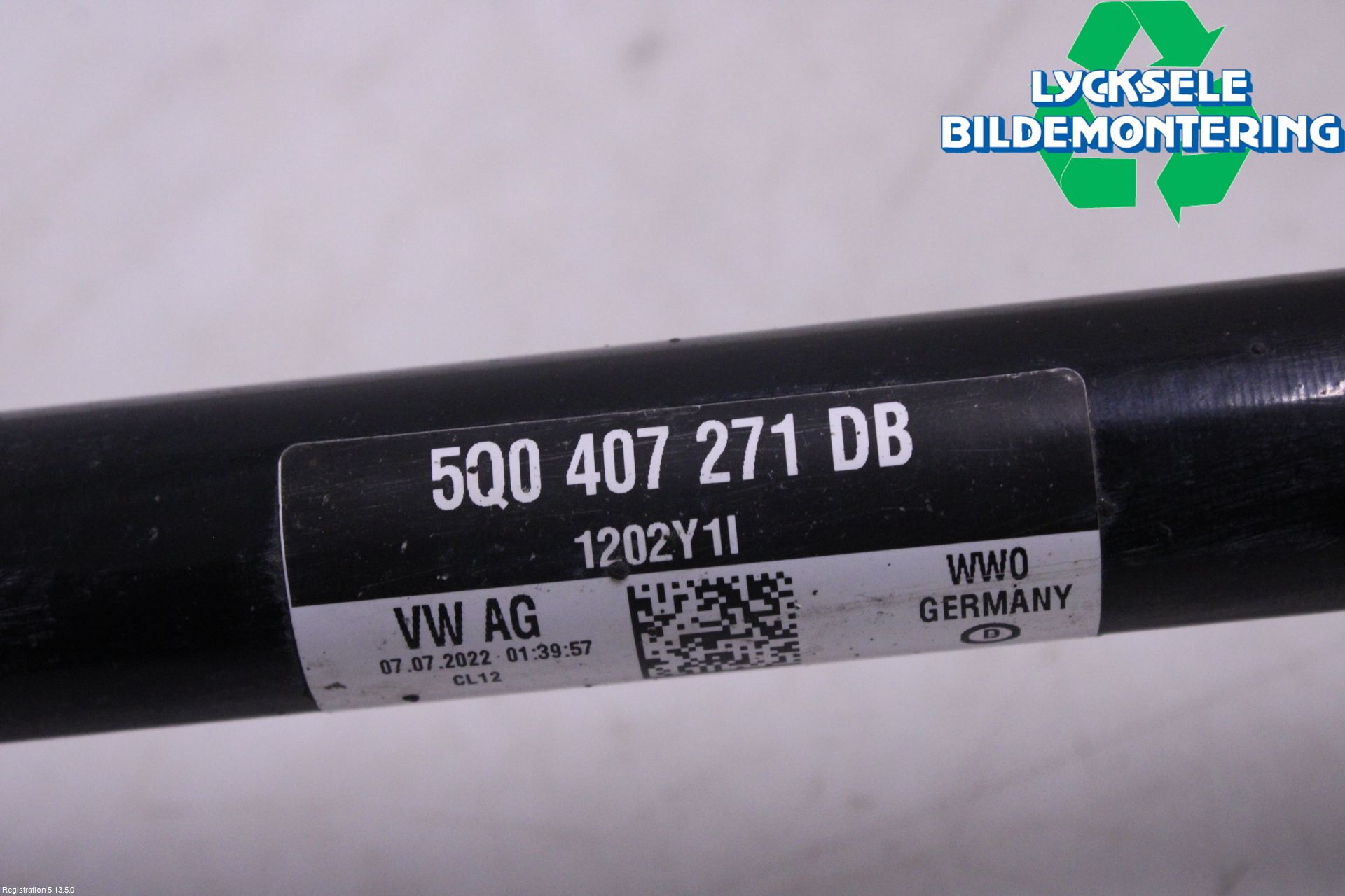Volkswagen VW GOLF / E-GOLF VIII 20- Drivaxel Fram Vänster