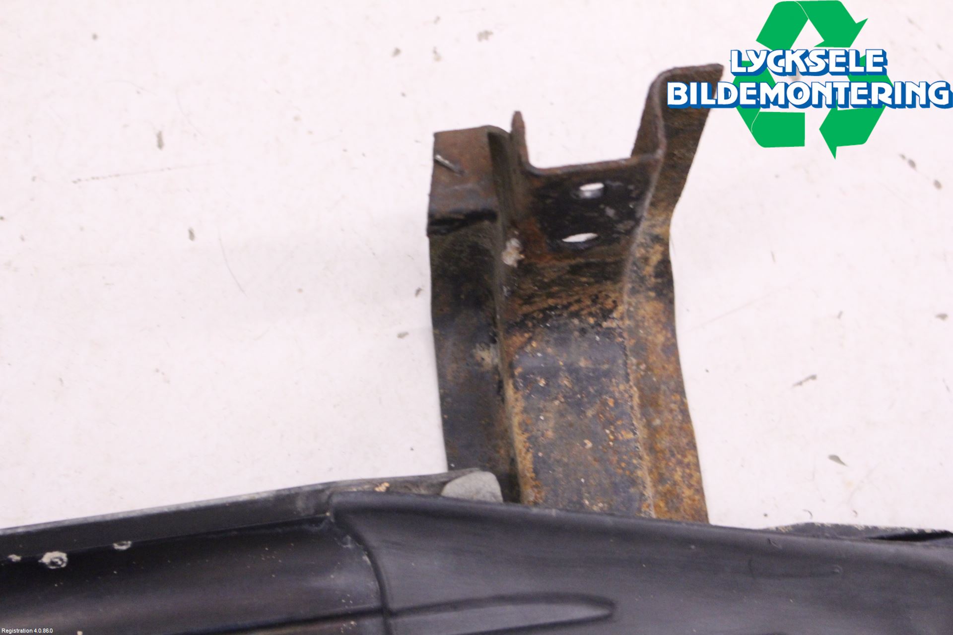 Nissan PATROL Fotsteg