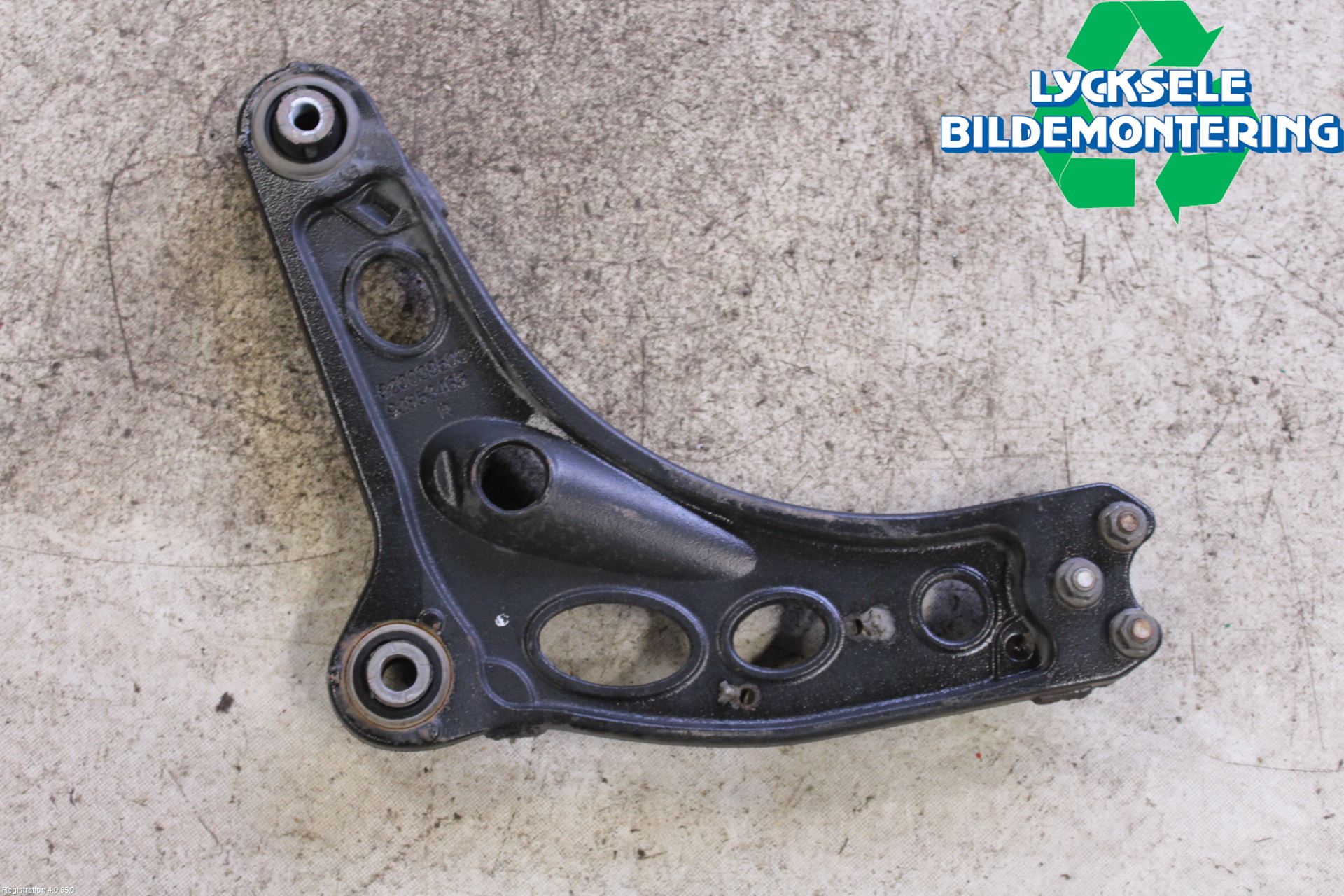 Opel VIVARO 01-14 Bärarm Fram Undre Hö