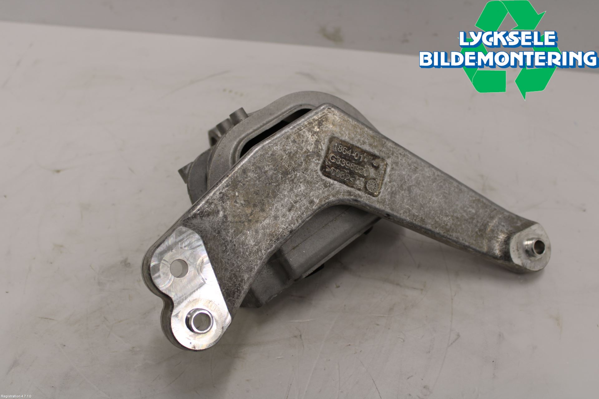 Volkswagen VW GOLF / E-GOLF VIII 20- Motorfäste