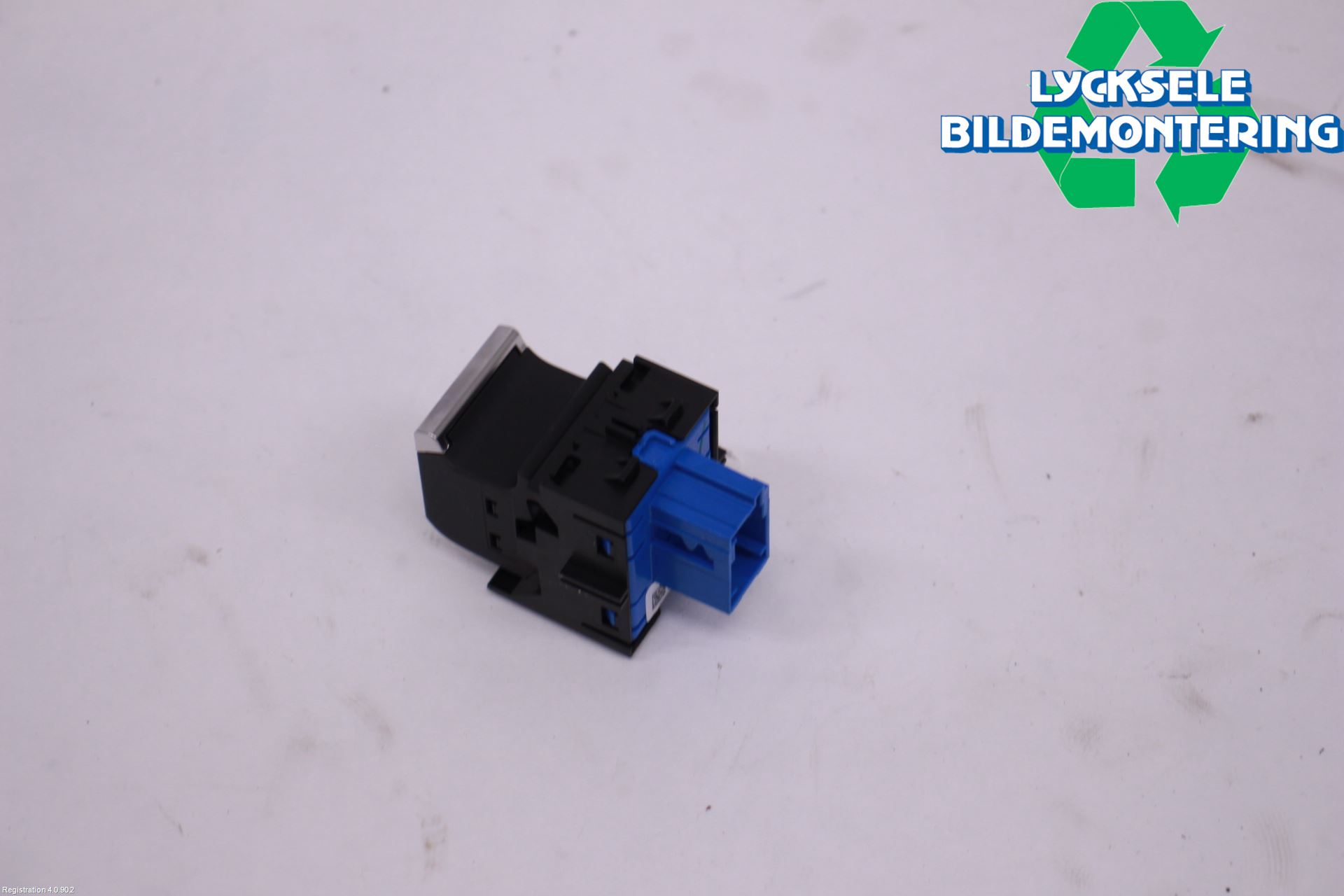 Citroen C4/E-C4 C4X/E-C4X III 21- Strömställare Parkeringsbroms