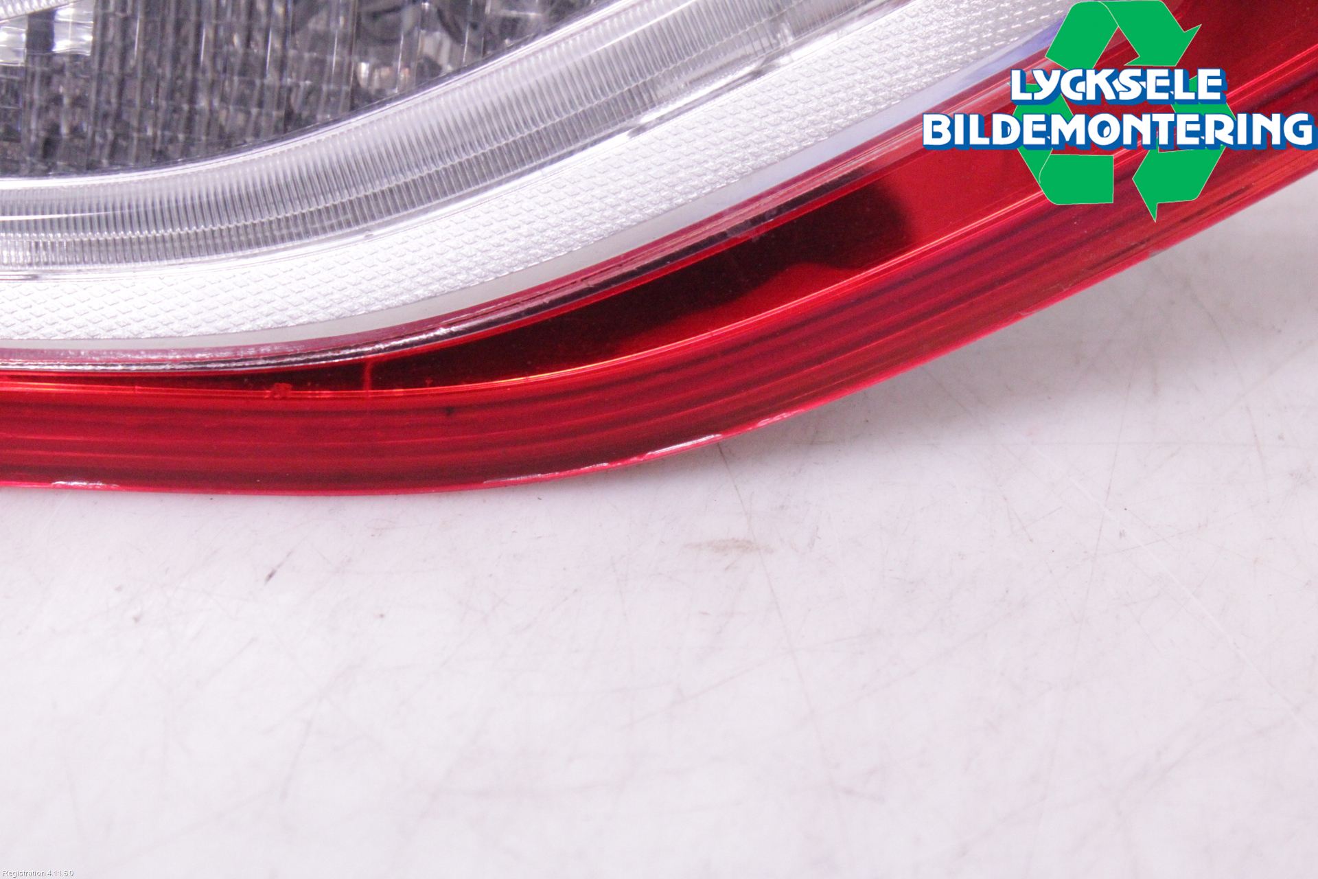 Ford KUGA 13-16 Bakljus Lucka Vä