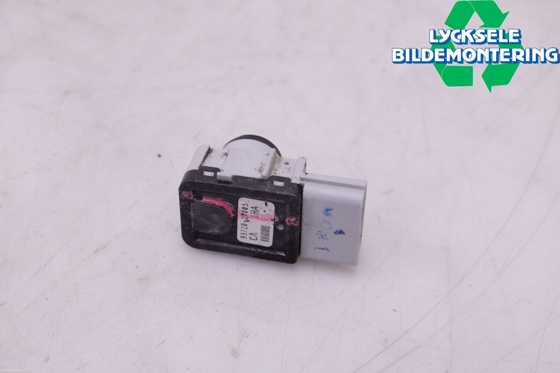 Hyundai SANTA FE 13-18 Parkeringshjälp Backsensor
