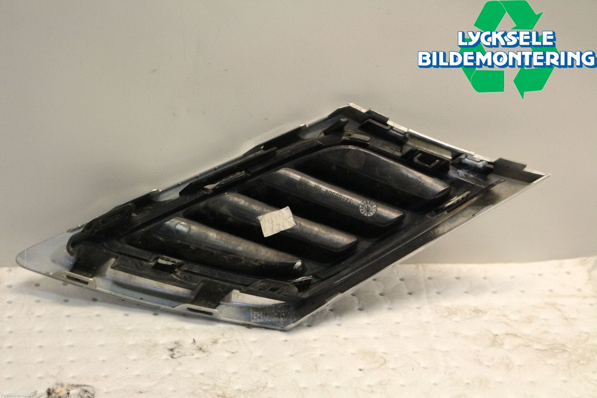 Saab 9-3 VER2/VER3 08-15 Grilldel Höger