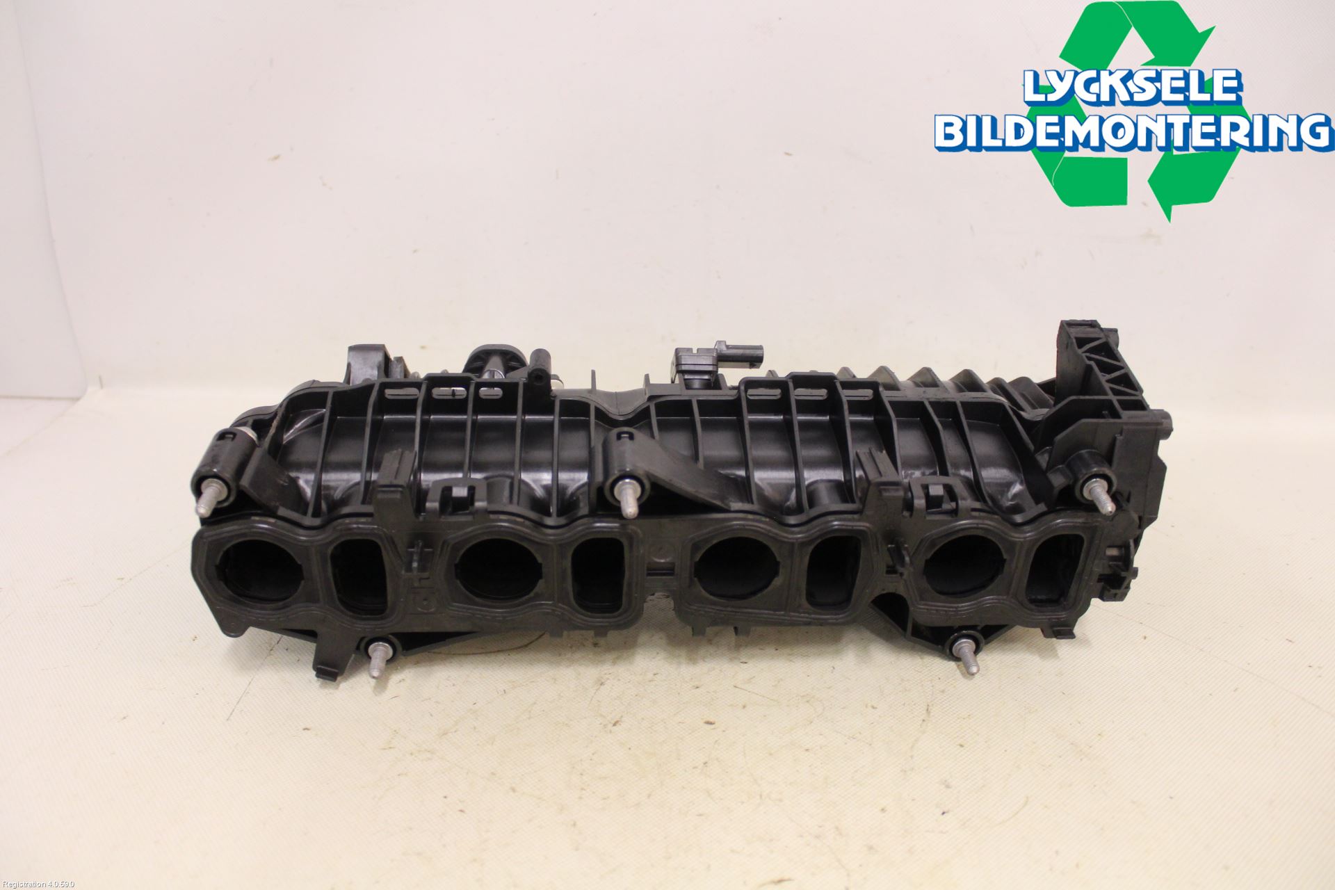 BMW 1 F20/F21 11-19 Grenrör Insug