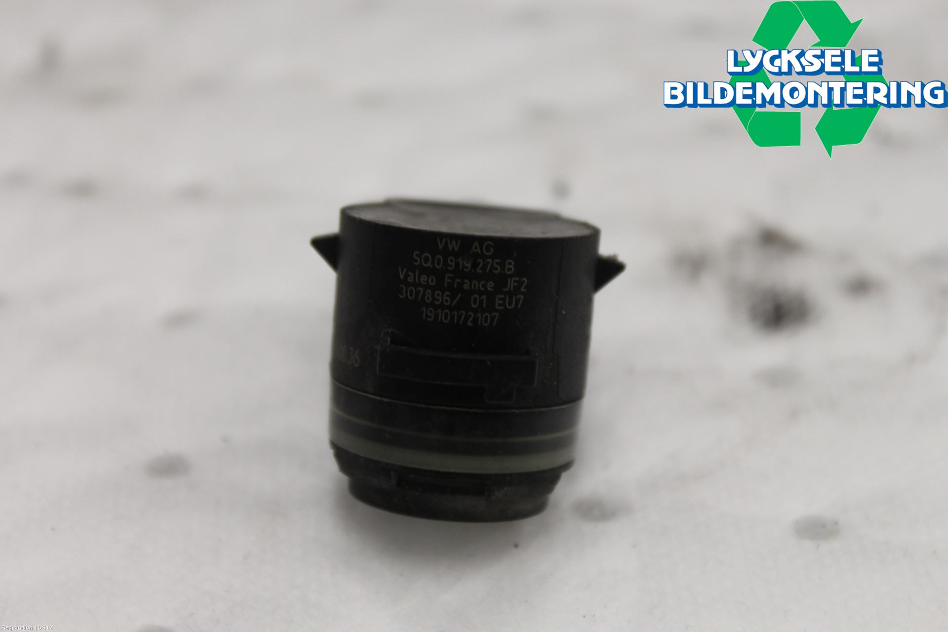 Volkswagen VW PASSAT 15-19 Parkeringshjälp Frontsensor