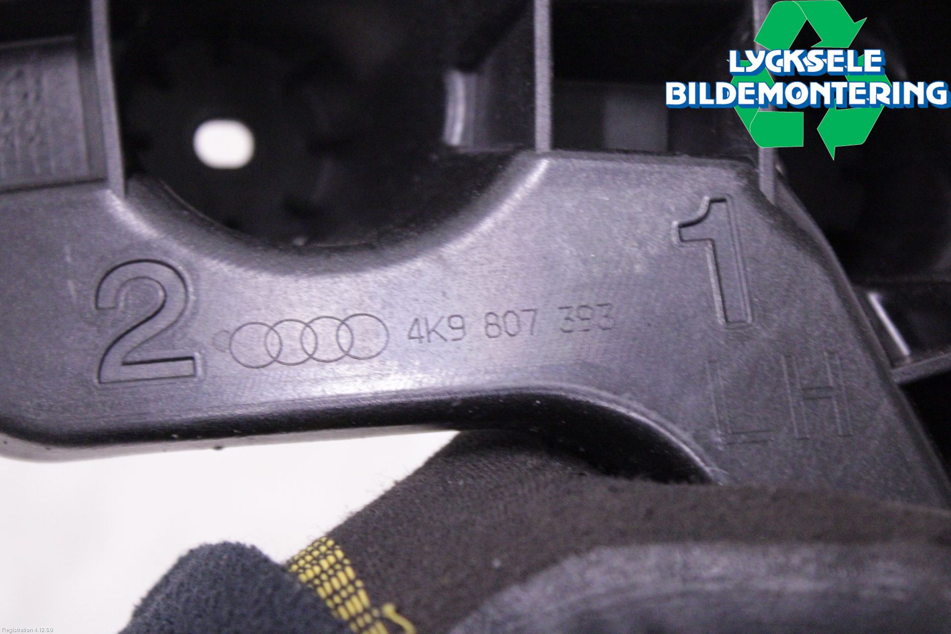 Audi A6 F2/C8 19- Stötfångarfäste Bak Vä