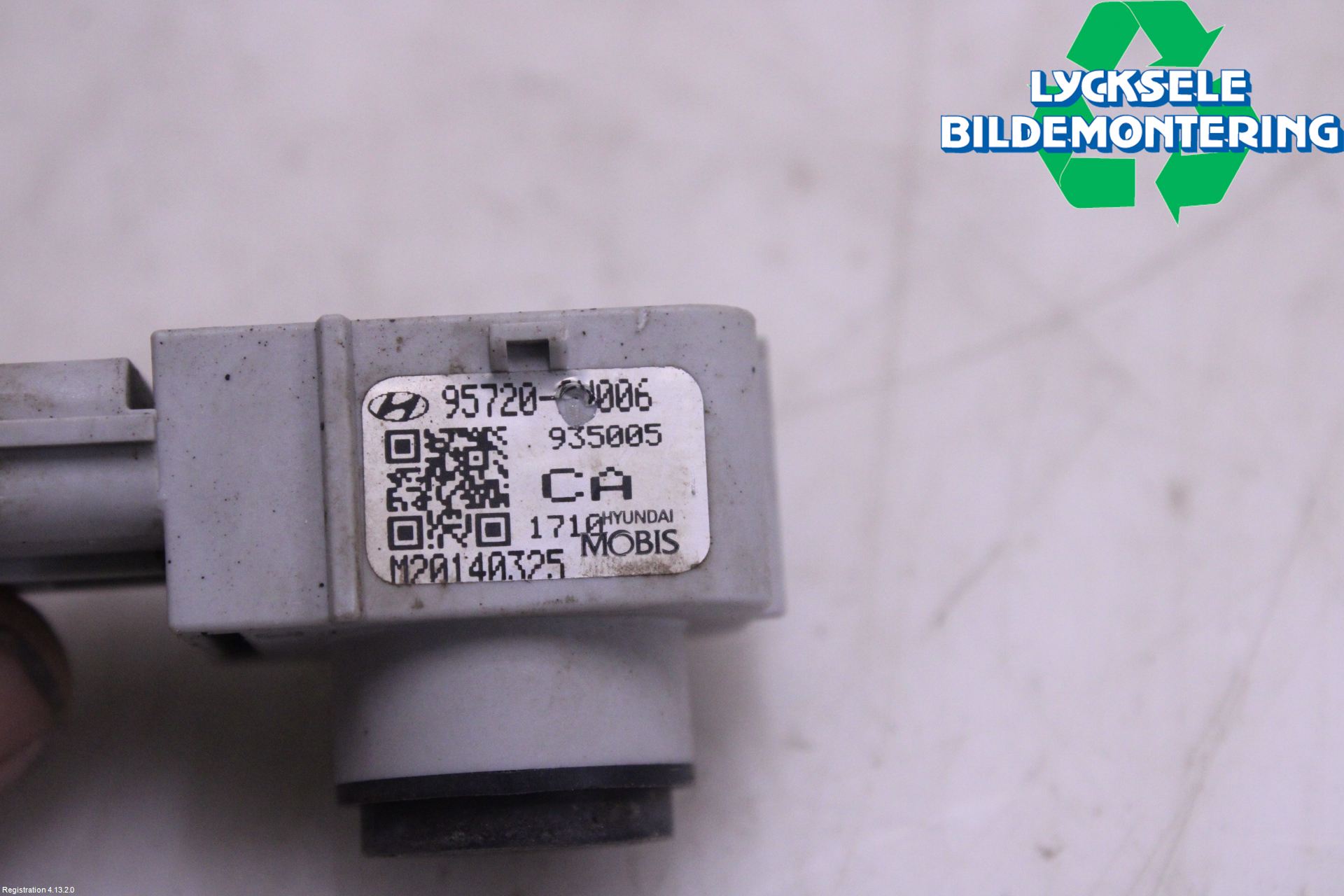 Hyundai SANTA FE 13-18 Parkeringshjälp Backsensor