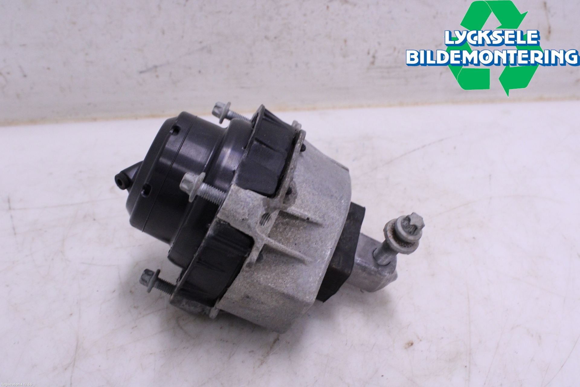 BMW 3 G20/G21/G80/G81 19- Motorkudde