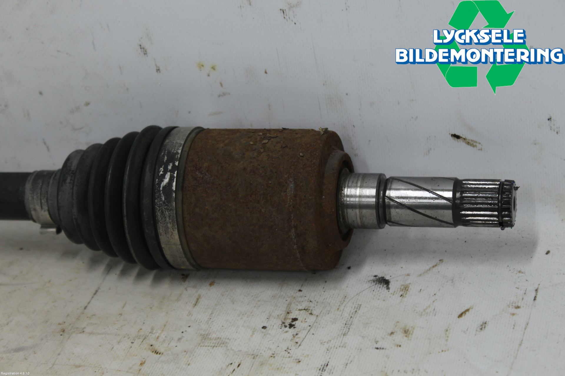 Volvo XC60 14-17 Drivaxel Bak Höger