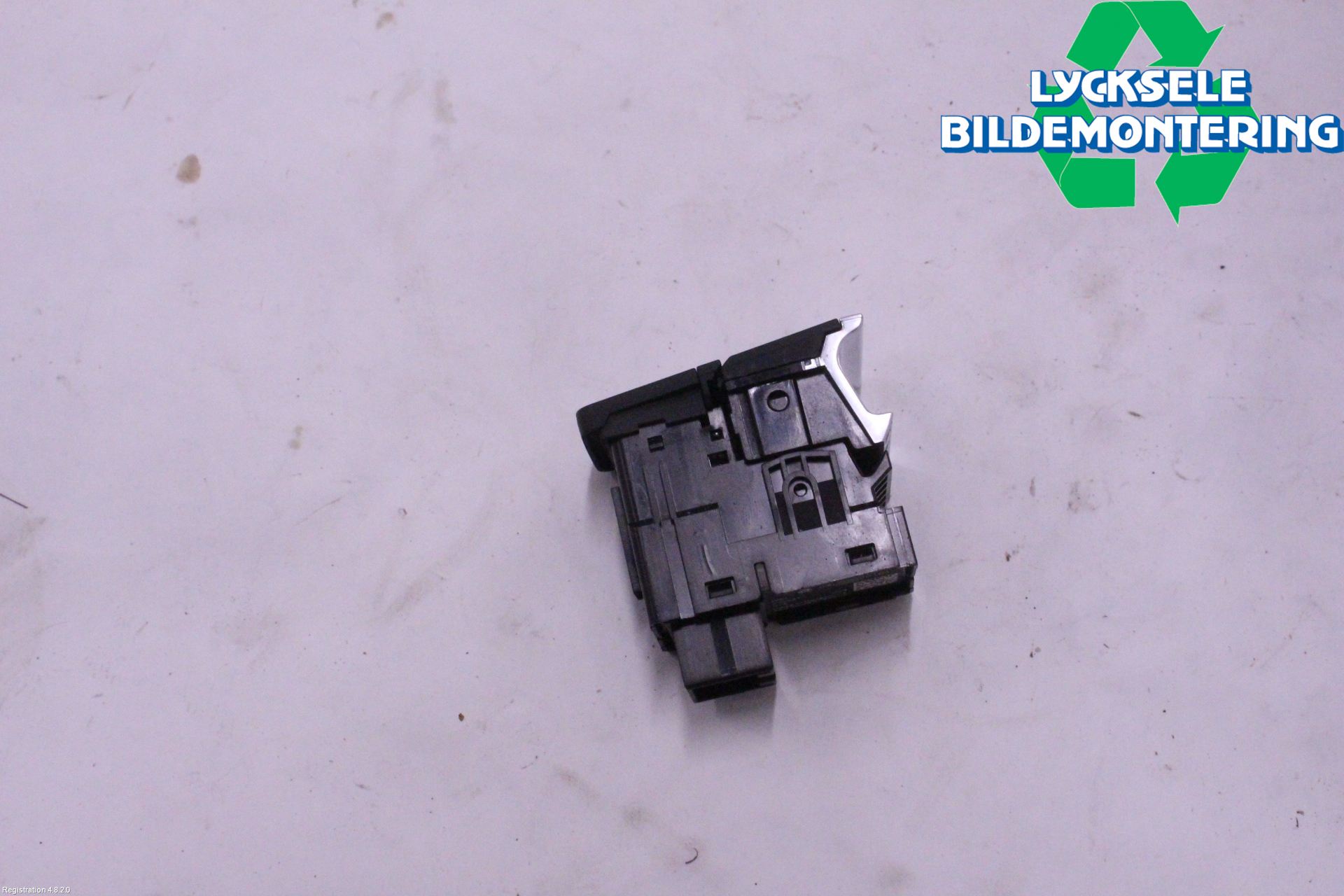 Audi A6 F2/C8 19- Strömställare Parkeringsbroms