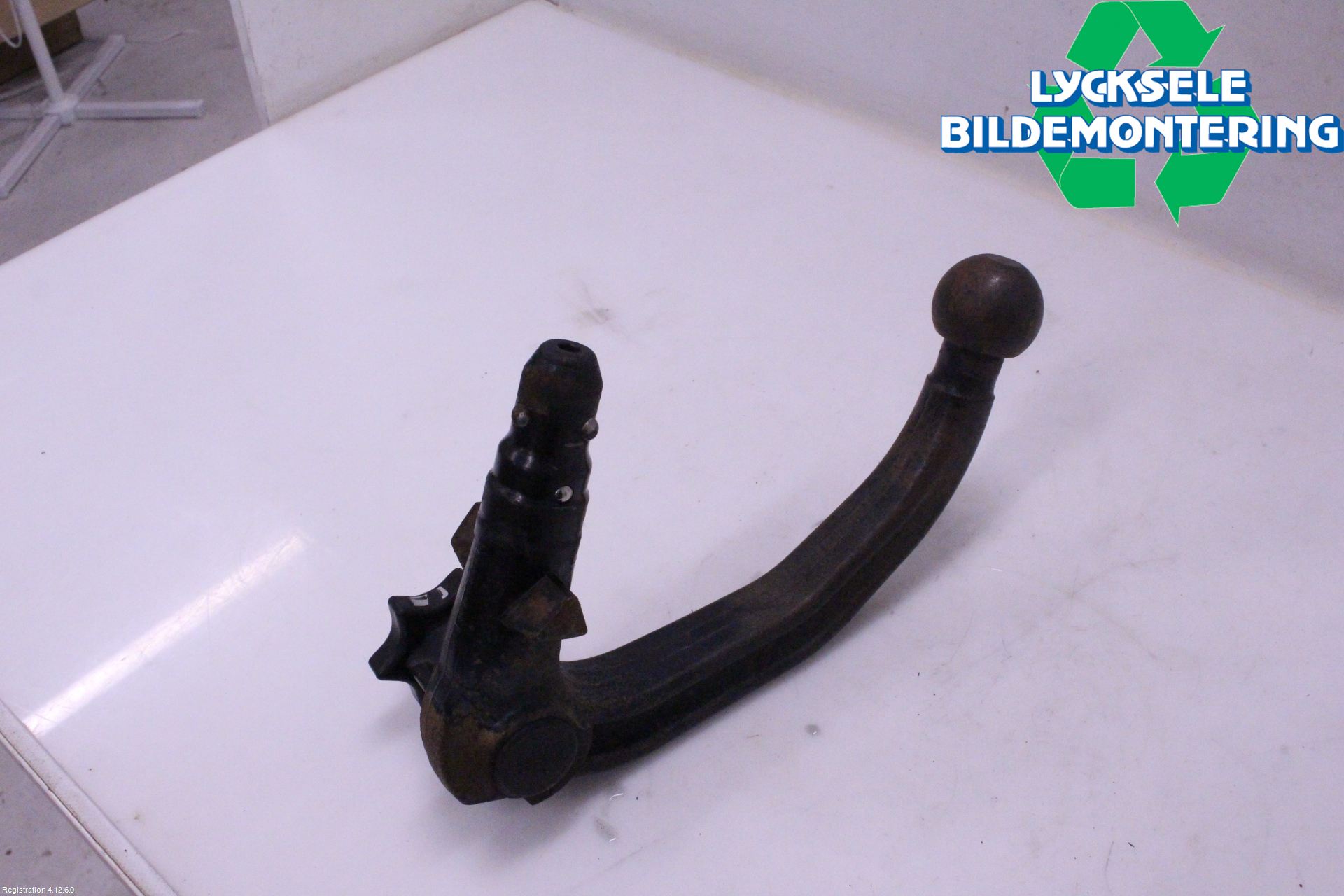 Audi A4 ALLROAD 09-16 Dragkrok