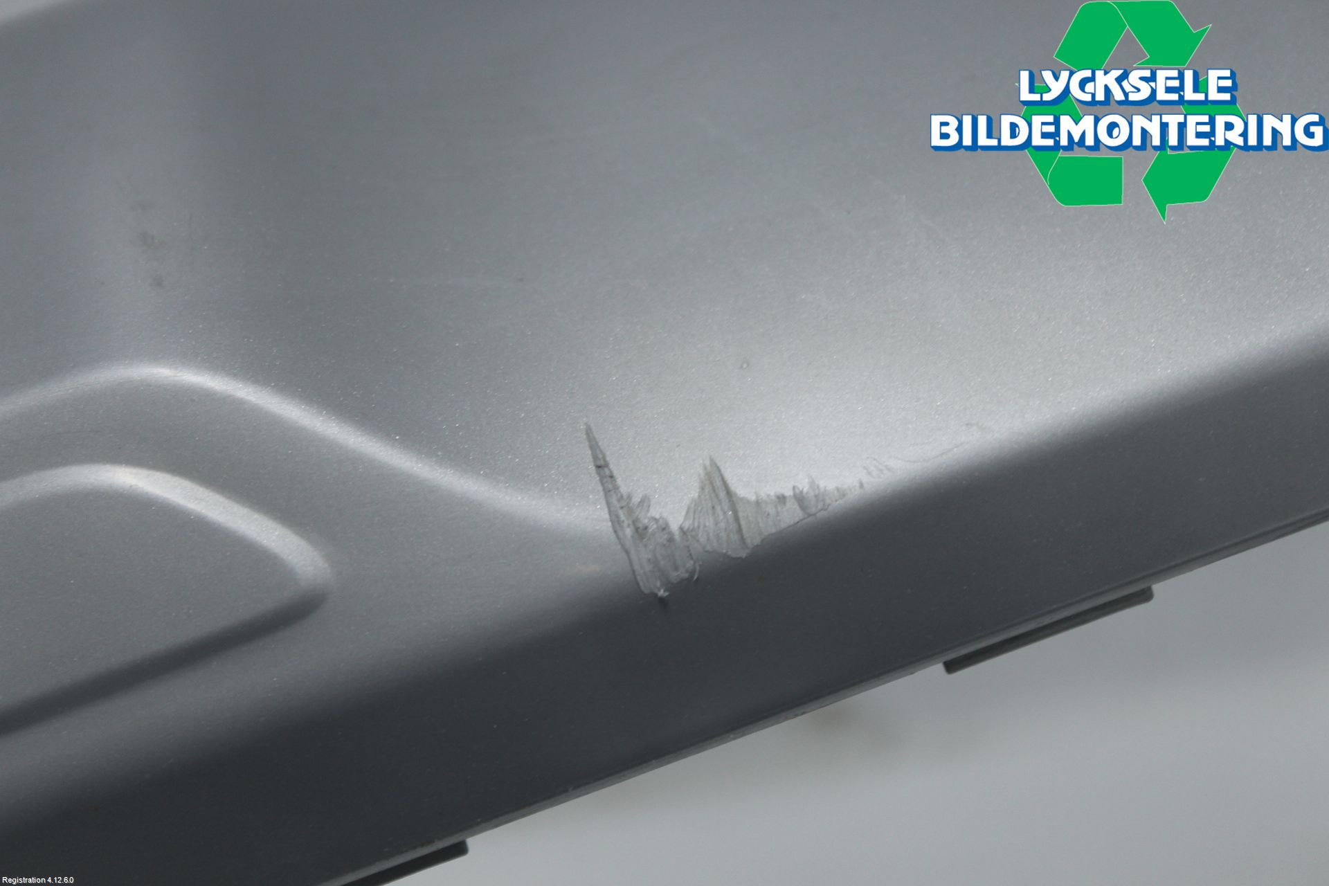 Kia STONIC 18->> Spoiler Bak