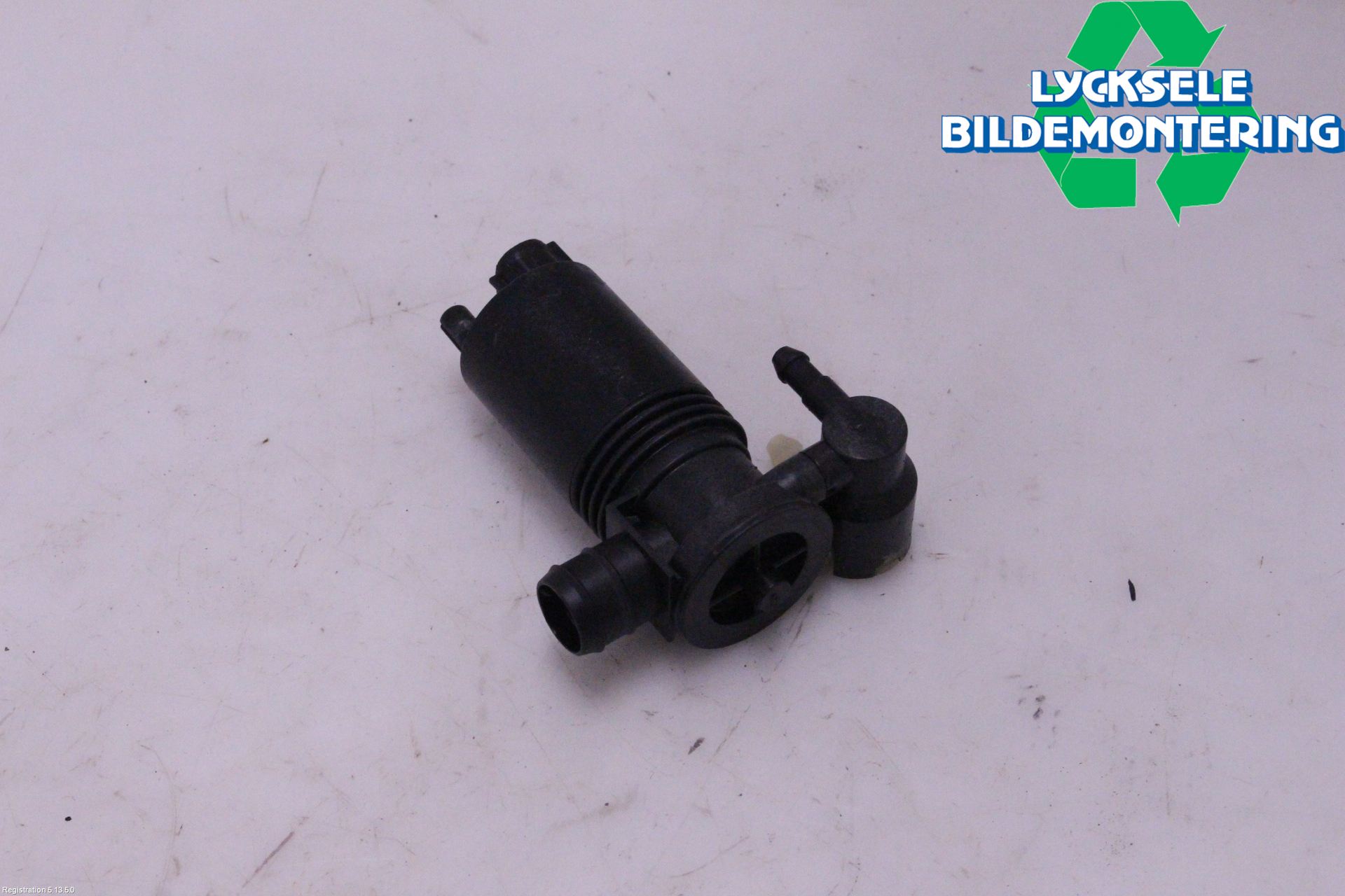 Toyota COROLLA 19- Spolarpump Vindruta