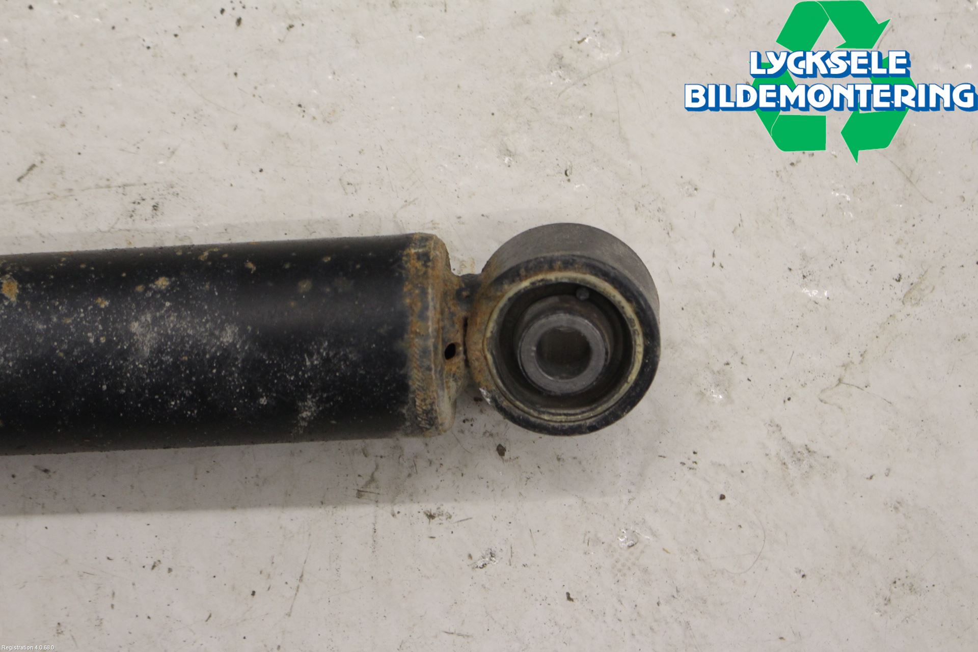 Volkswagen VW CADDY 16-20 Stötdämpare Bak