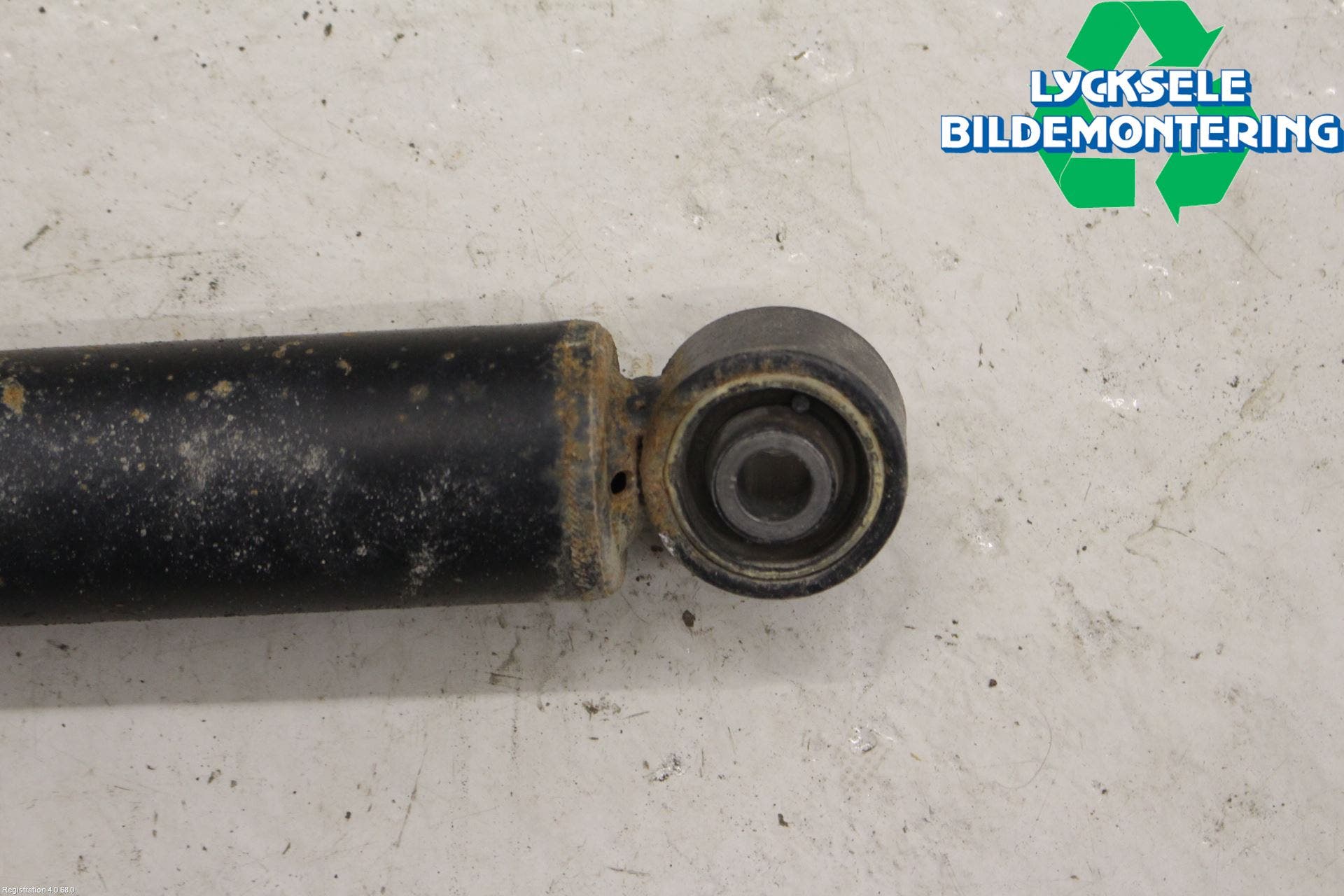 Volkswagen VW CADDY 16-20 Stötdämpare Bak