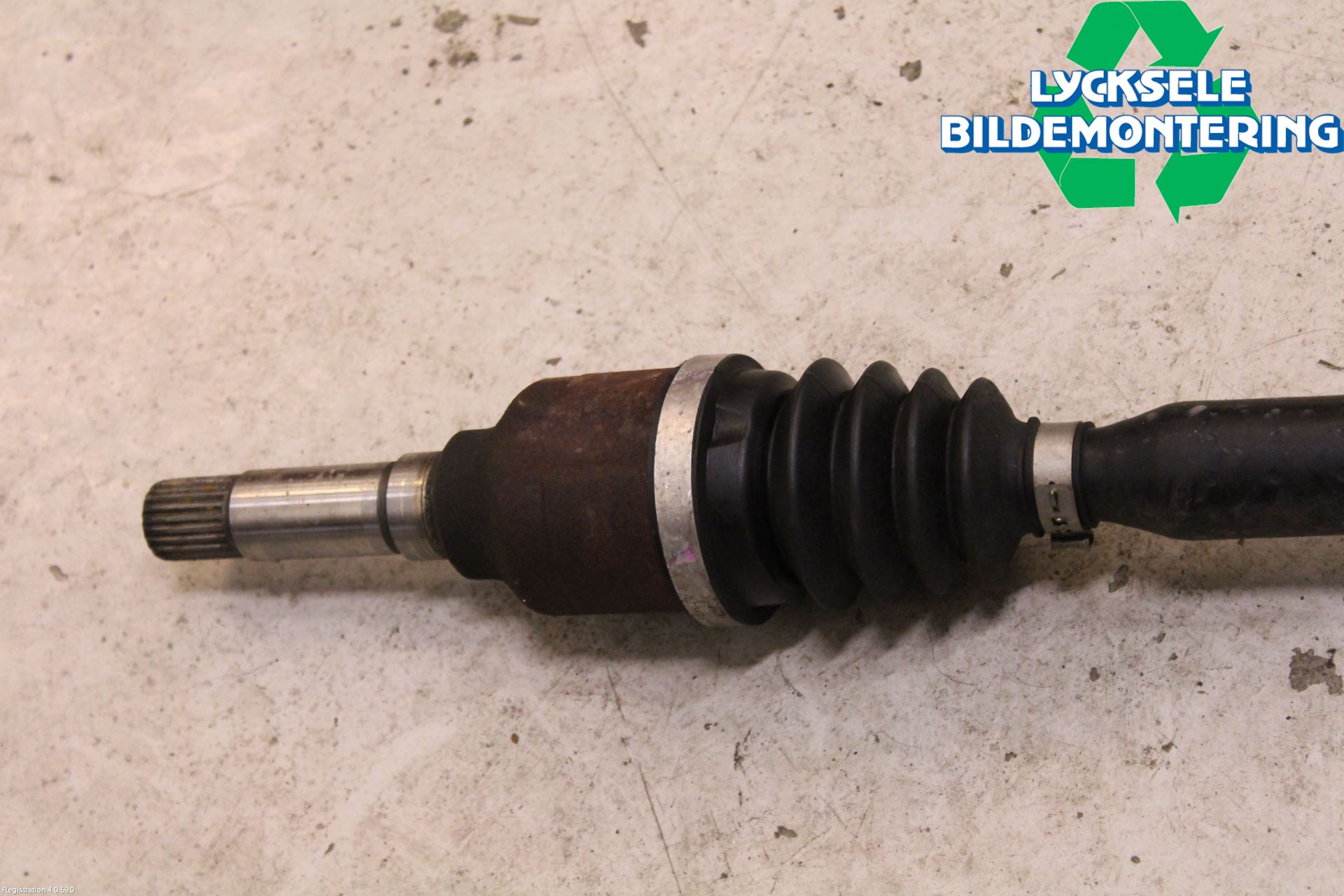 Citroen C3 10-17 Drivaxel Fram Höger