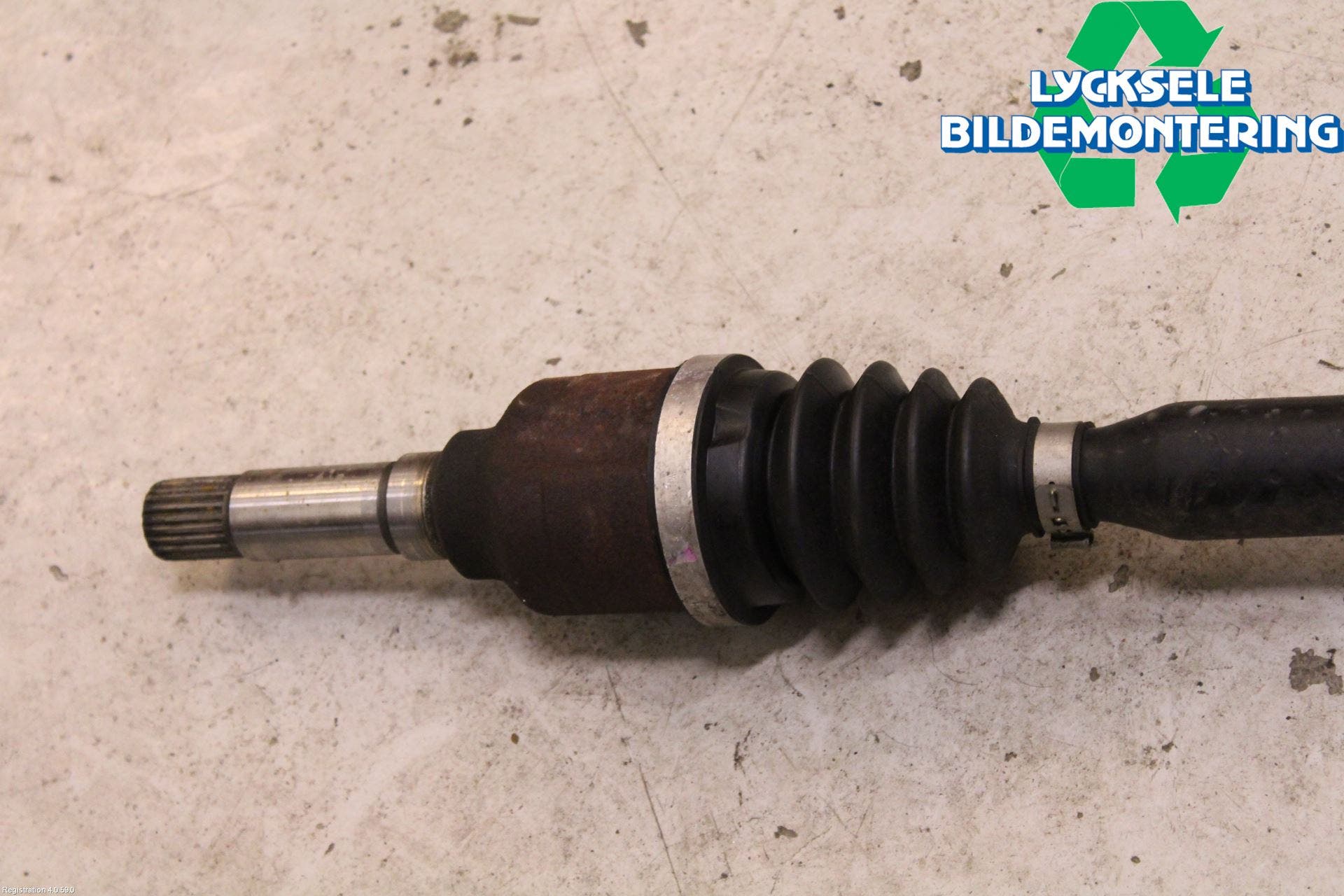 Citroen C3 10-17 Drivaxel Fram Höger